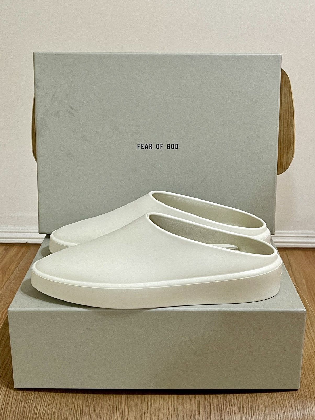 Fear of God Fear of God The California 1.0 Slip On Greige White