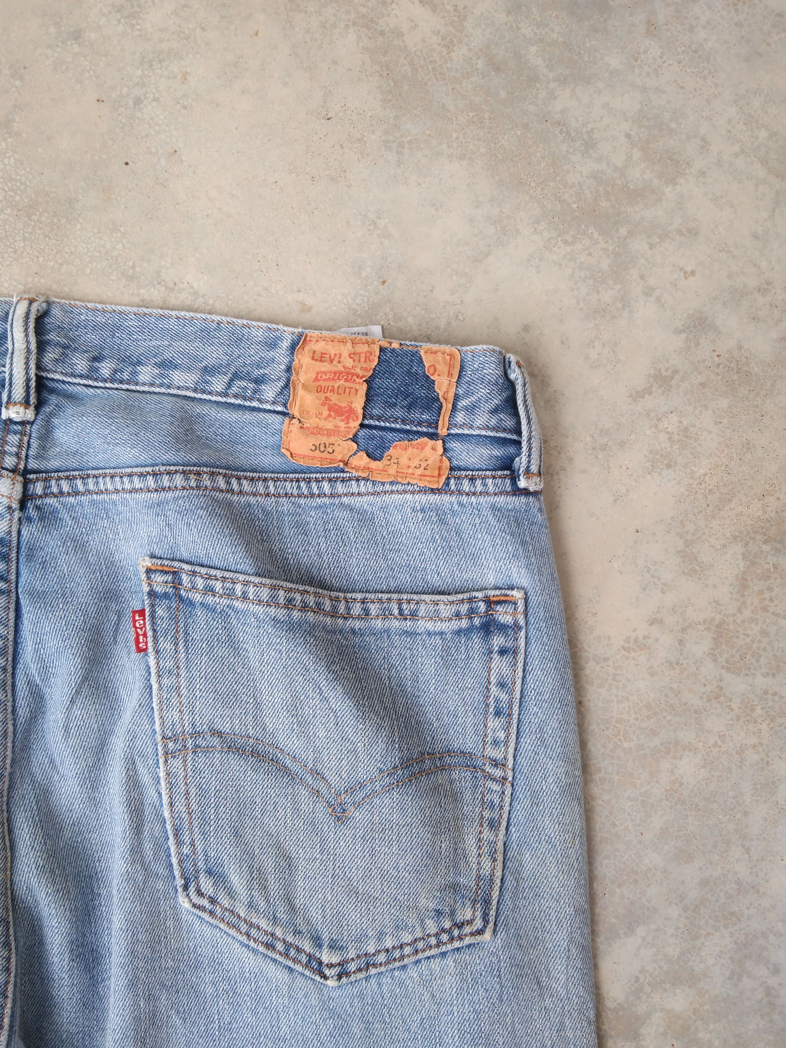 Jean × Levi's × Vintage Vintage Levis Jeans 505 Light Wash Distressed Denim 34x32 Size US 34 / EU 50 - 5 Thumbnail