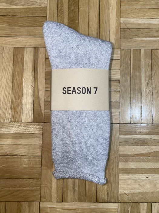 yeezy socks season 7 sizing