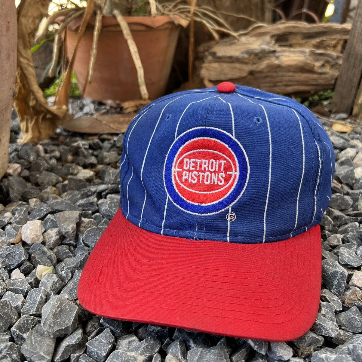 Starter Vintage 90s Detroit Pistons NBA x Starter baseball cap hat