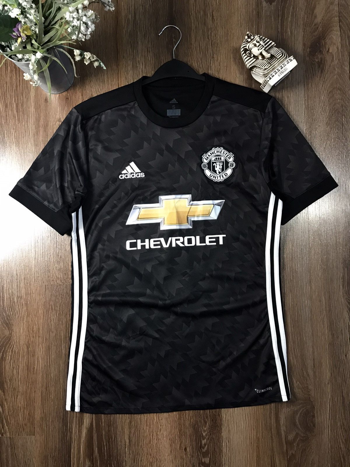 Adidas Manchester United 2017 3rd Soccer jersey Size US S / EU 44-46 / 1 - 1 Thumbnail