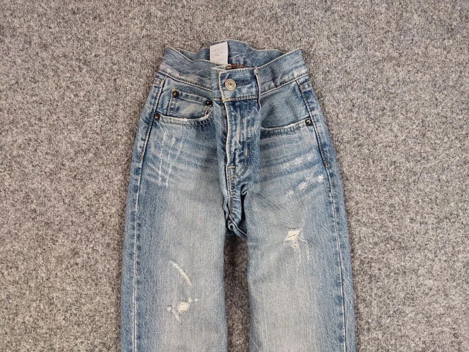 Uniqlo Vintage 90's Japan Uniqlo Faded Washed Denim Jeans Size US 29 - 3 Thumbnail