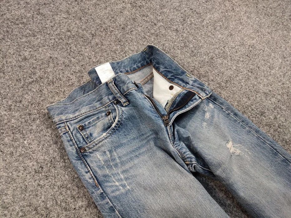 Uniqlo Vintage 90's Japan Uniqlo Faded Washed Denim Jeans Size US 29 - 5 Thumbnail