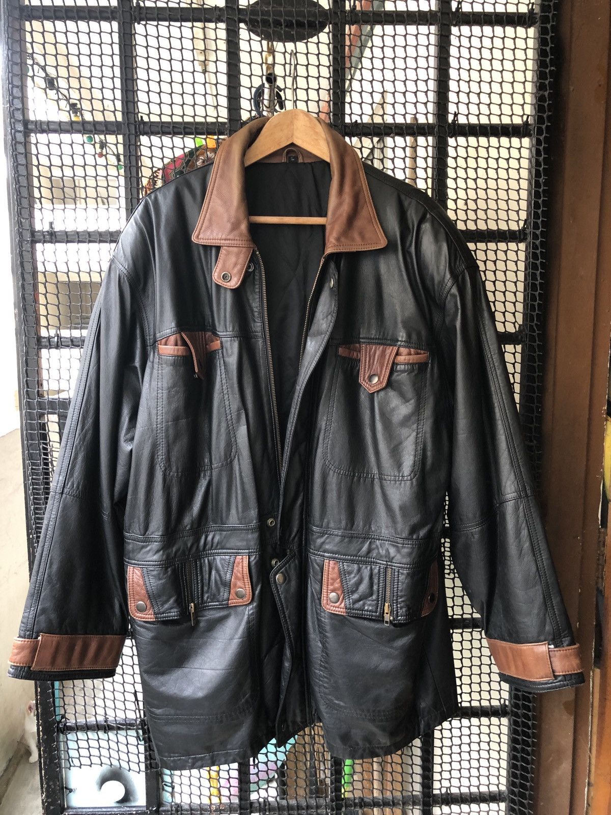VINTAGE LEATHER JACKET NICE DESIGN DONNIE BRASCO