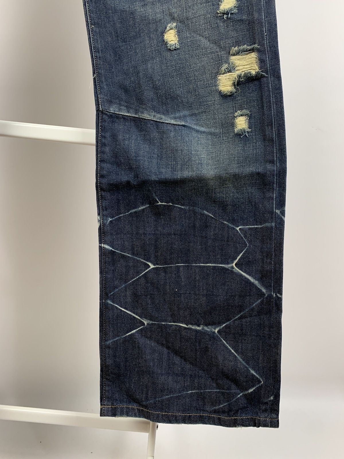 Japanese Brand NWT Prps Distressed Painted Japanese Denim Jeans Pants Size US 33 - 8 Thumbnail