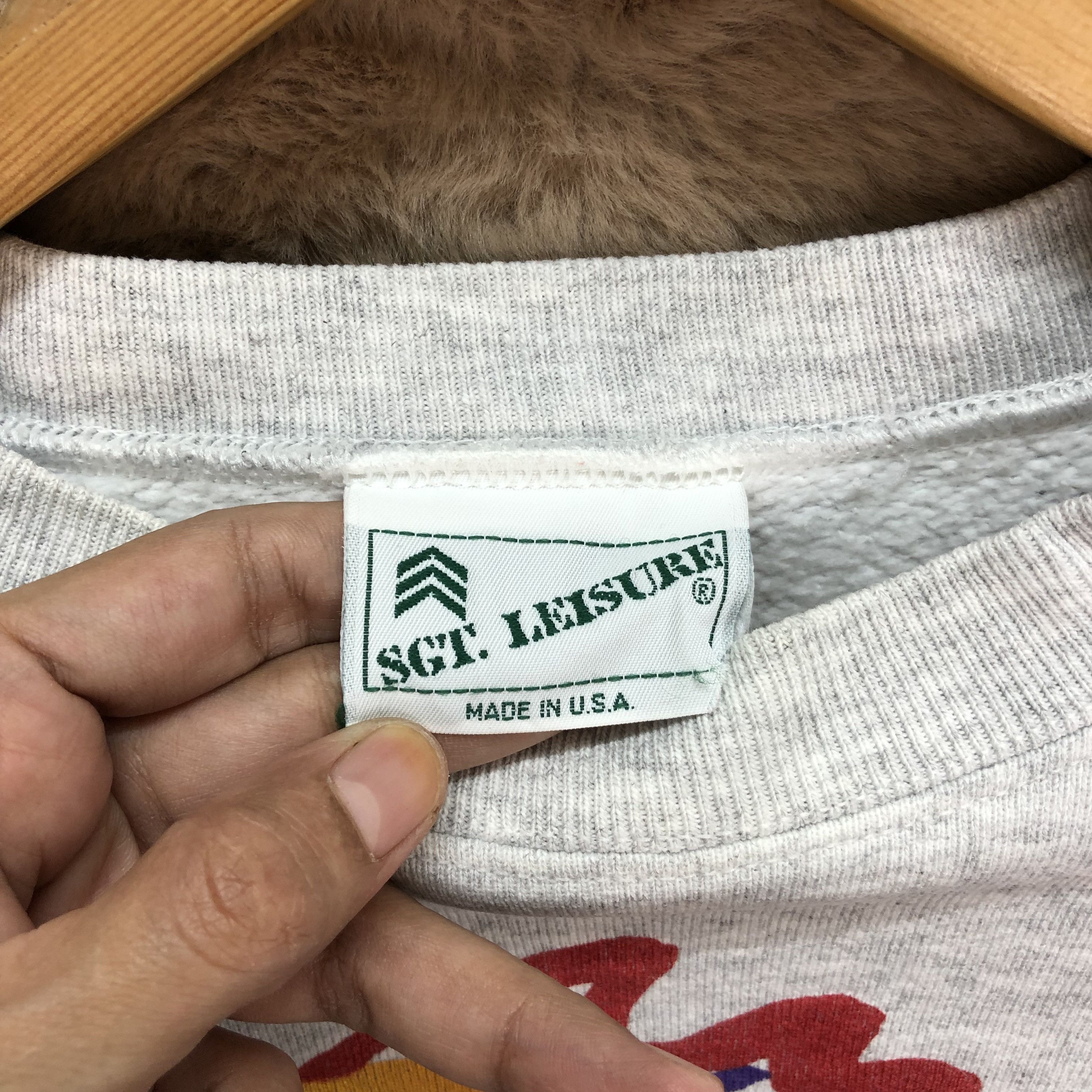 Vintage VINTAGE 87' KAUAI LOGO SGT. LEISURE SWEATSHIRTS #5144-176 Size US S / EU 44-46 / 1 - 8 Thumbnail