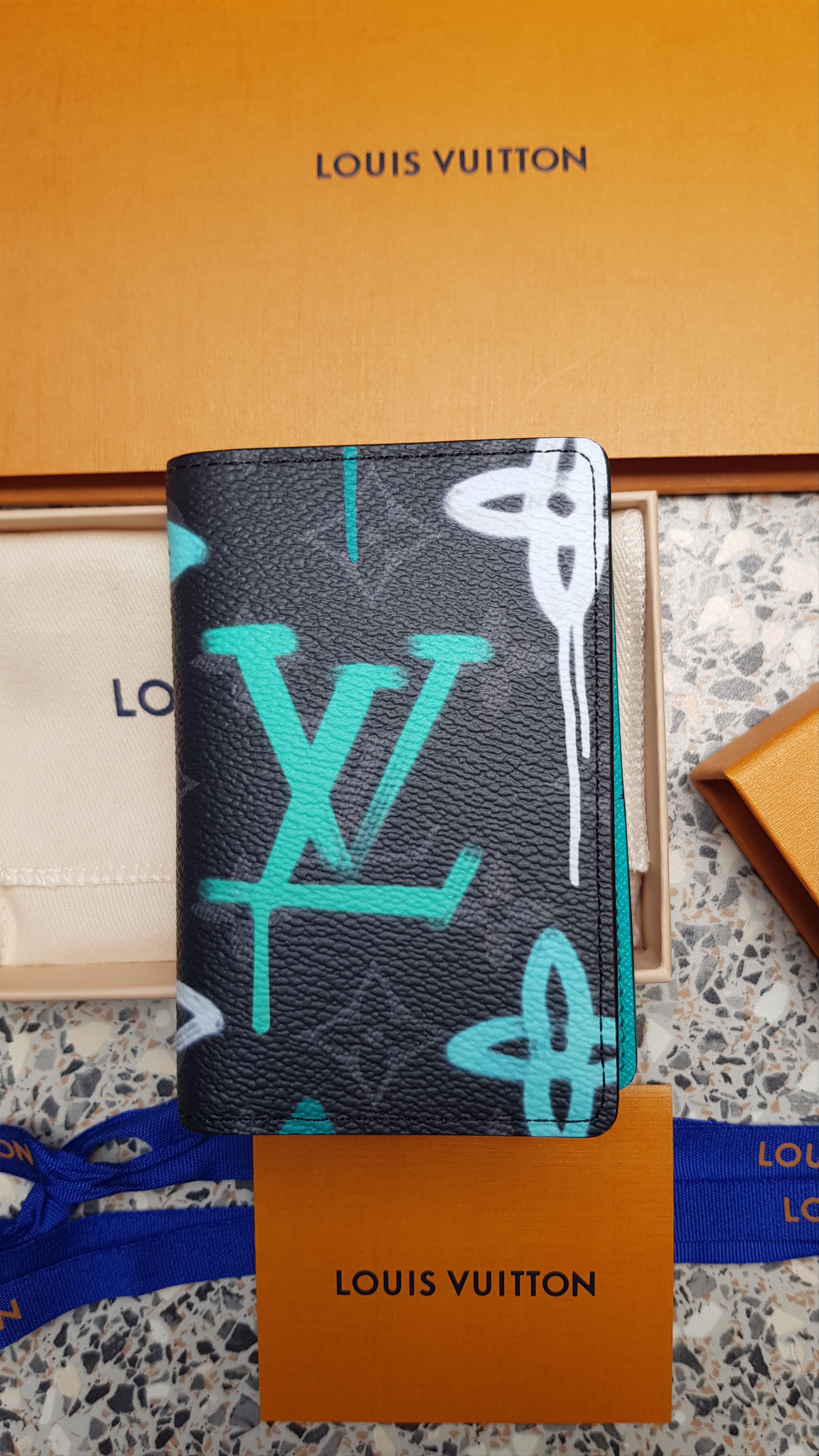 Louis Vuitton Pocket Organizer LV Graffiti Multicolor