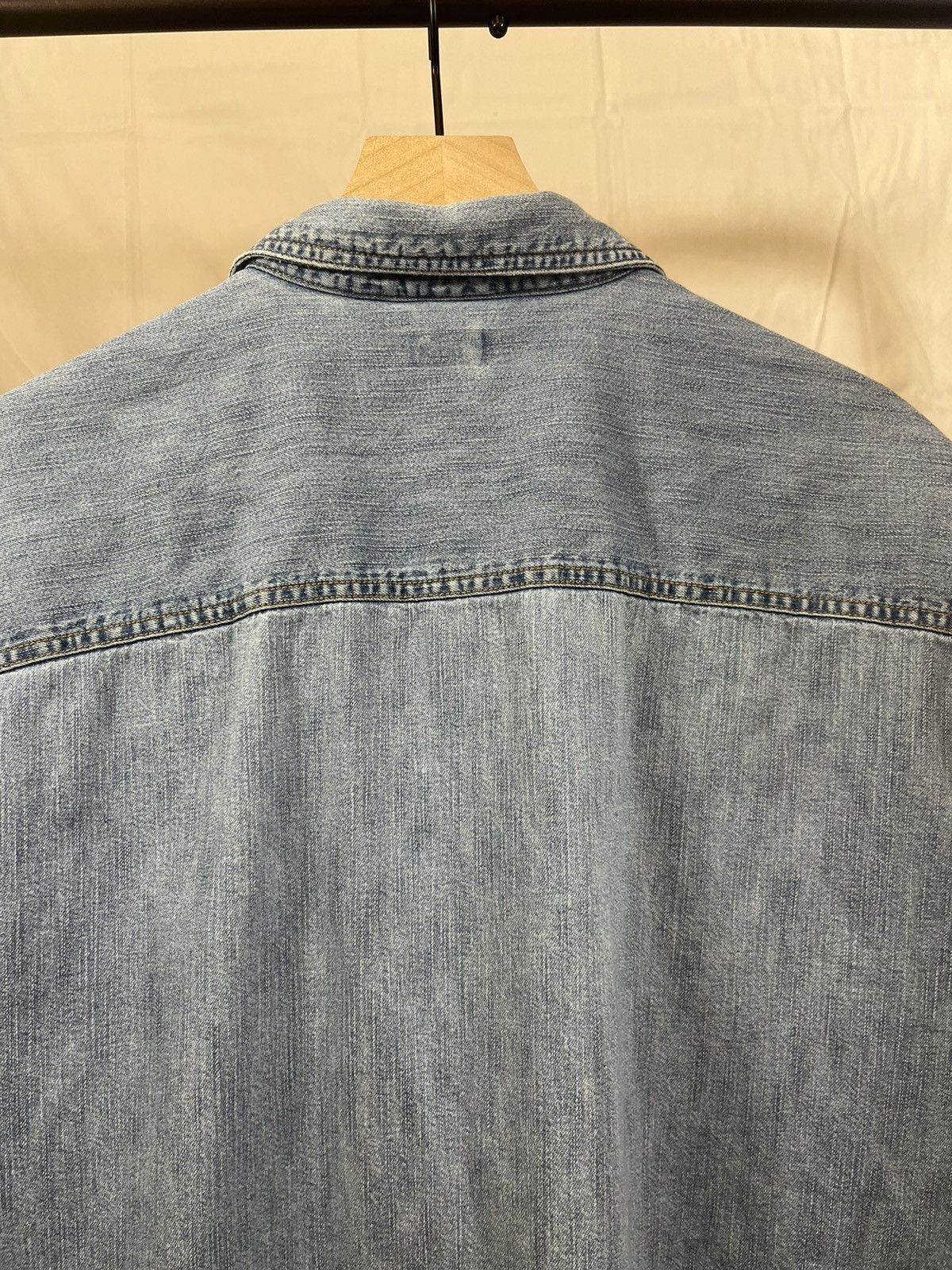 Levi's × Vintage Distressed Faded Cutoff Oversized Shirt Size US L / EU 52-54 / 3 - 12 Thumbnail