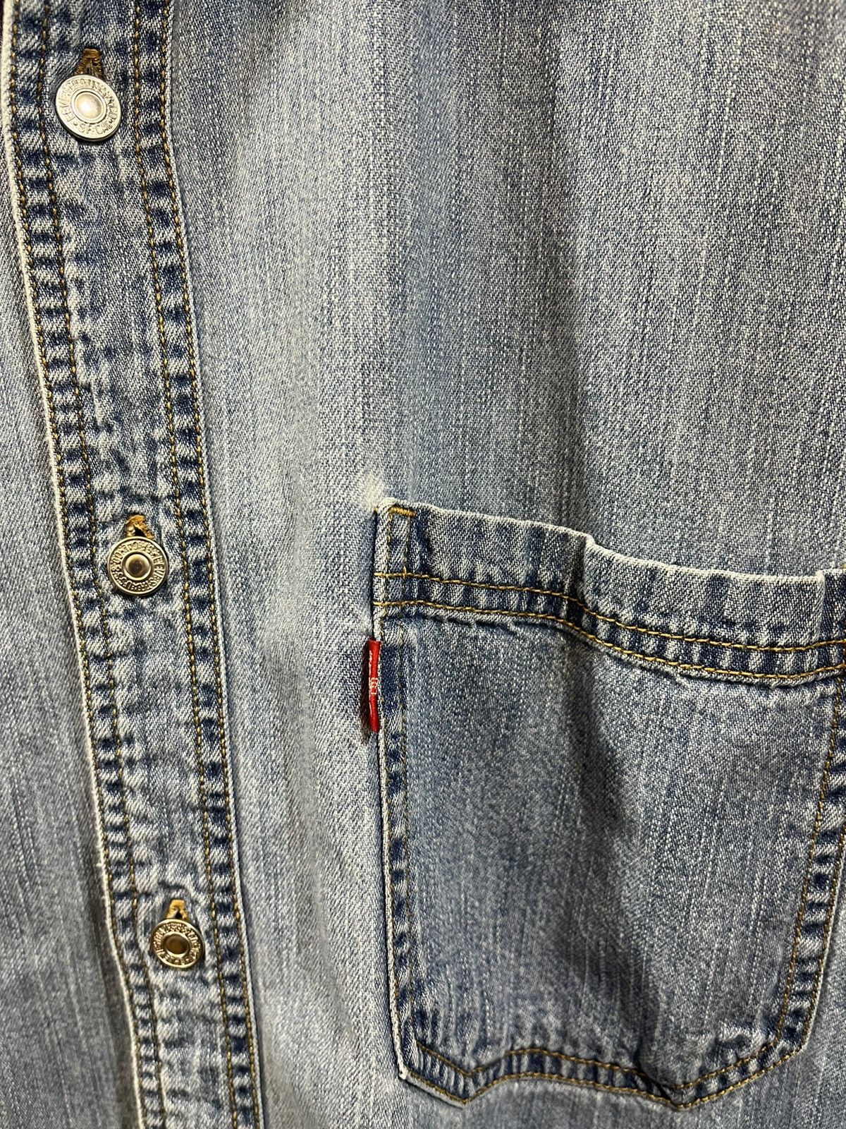 Levi's × Vintage Distressed Faded Cutoff Oversized Shirt Size US L / EU 52-54 / 3 - 9 Thumbnail