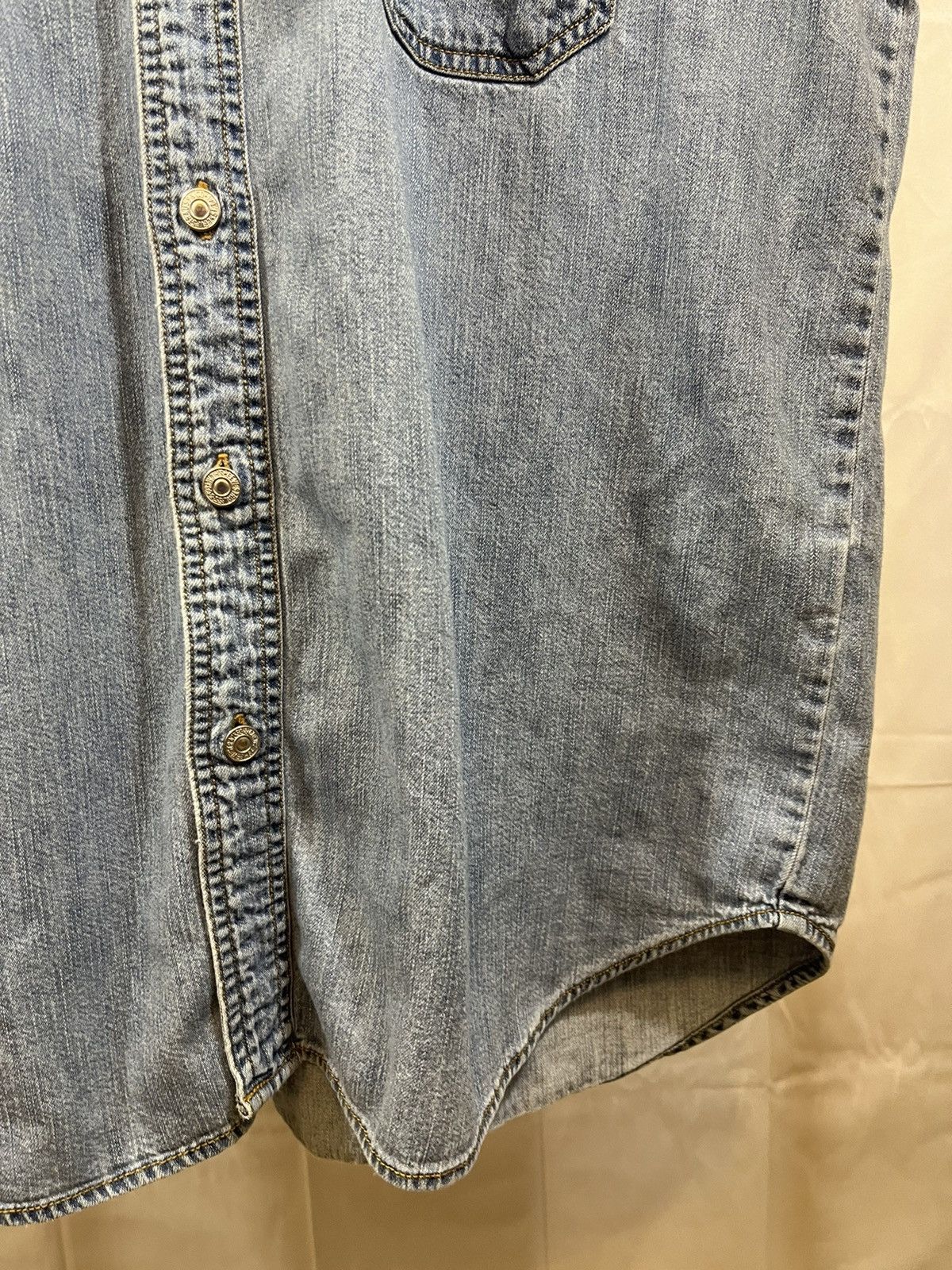 Levi's × Vintage Distressed Faded Cutoff Oversized Shirt Size US L / EU 52-54 / 3 - 7 Thumbnail