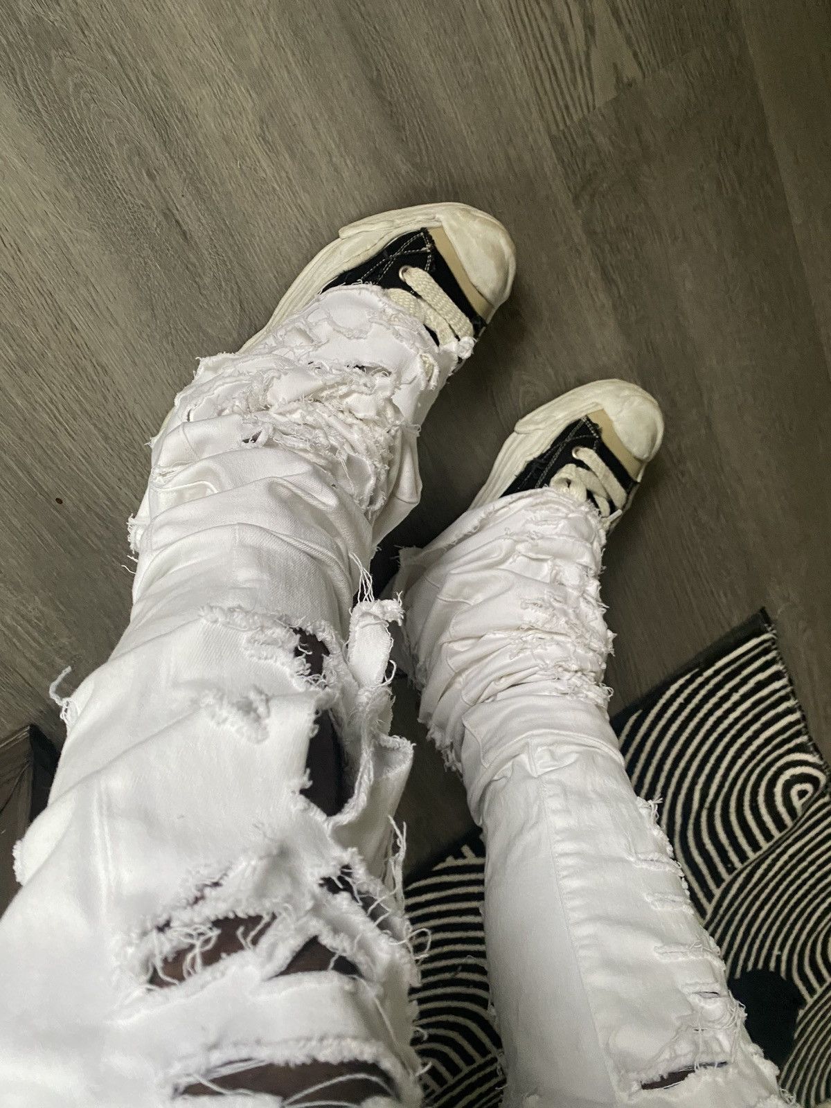 Other White stacked jeans Size US 30 / EU 46 - 2 Thumbnail
