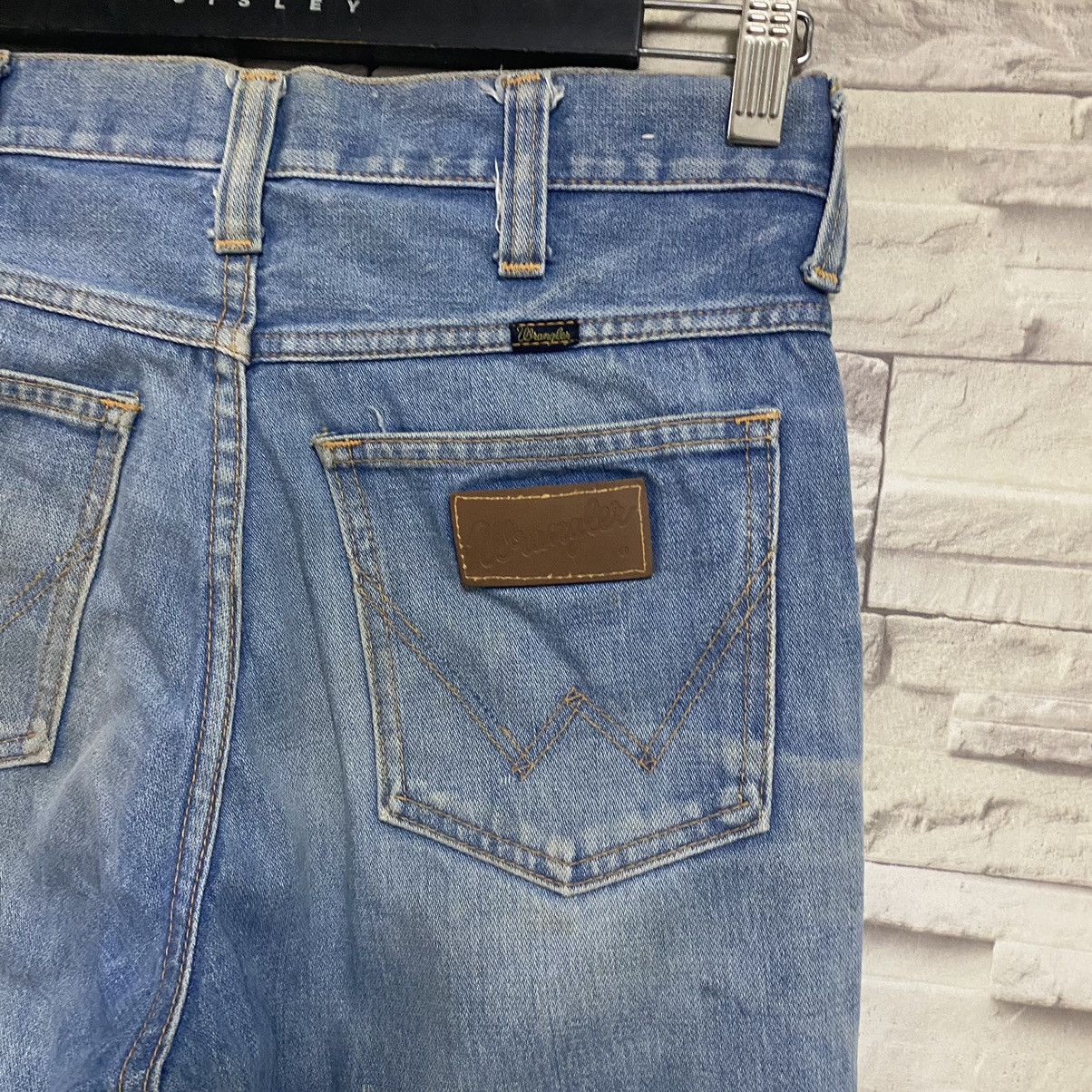 Vintage Vintage Wrangler Bell Bottom Jeans 29x30 Made in Japan Size US 29 - 13 Thumbnail