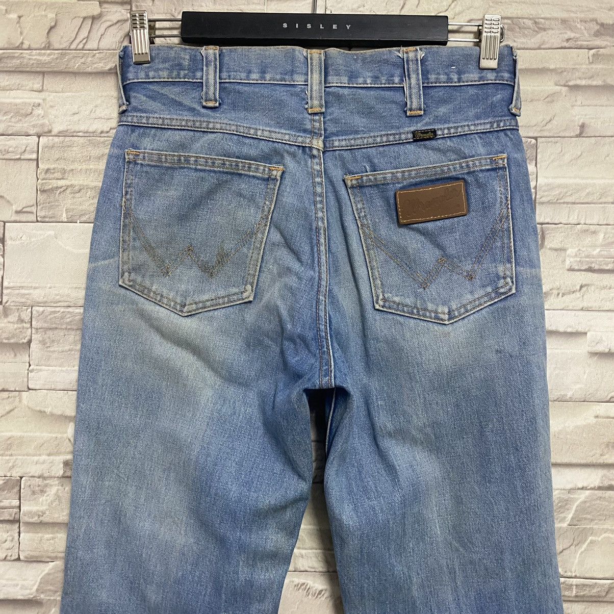 Vintage Vintage Wrangler Bell Bottom Jeans 29x30 Made in Japan Size US 29 - 10 Thumbnail