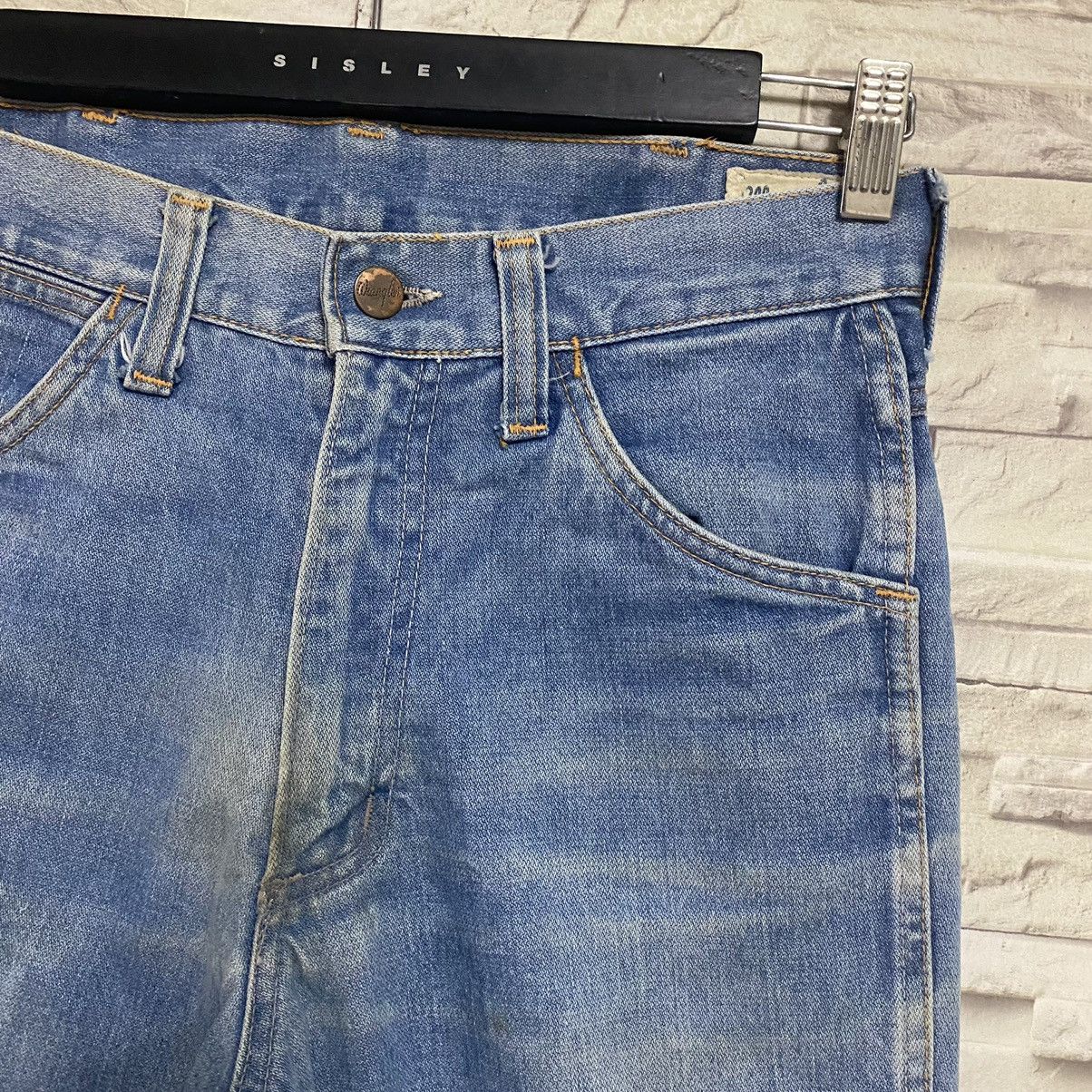 Vintage Vintage Wrangler Bell Bottom Jeans 29x30 Made in Japan Size US 29 - 7 Thumbnail