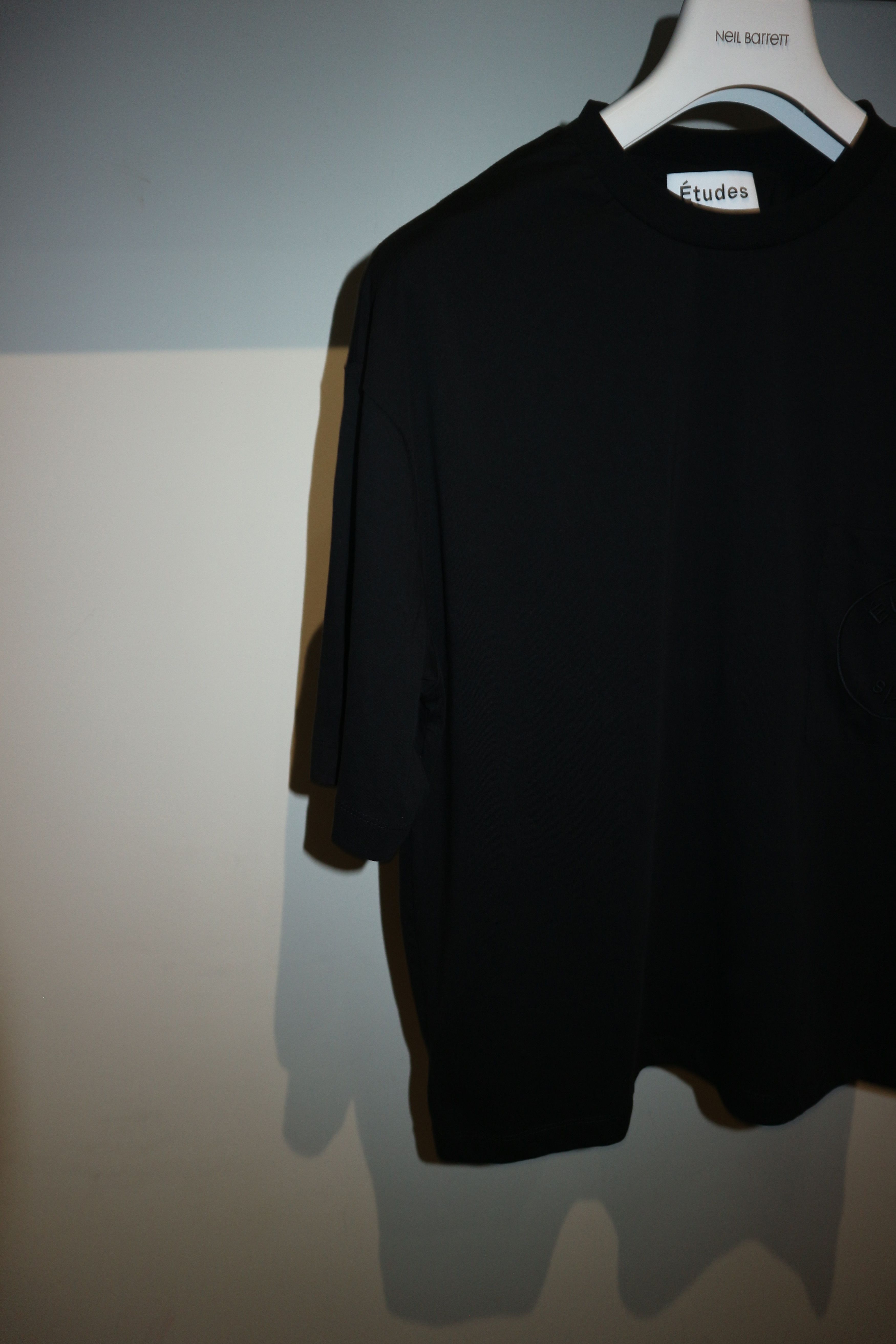 Etudes embroidered logo pocket t-shirt Size US S / EU 44-46 / 1 - 2 Thumbnail