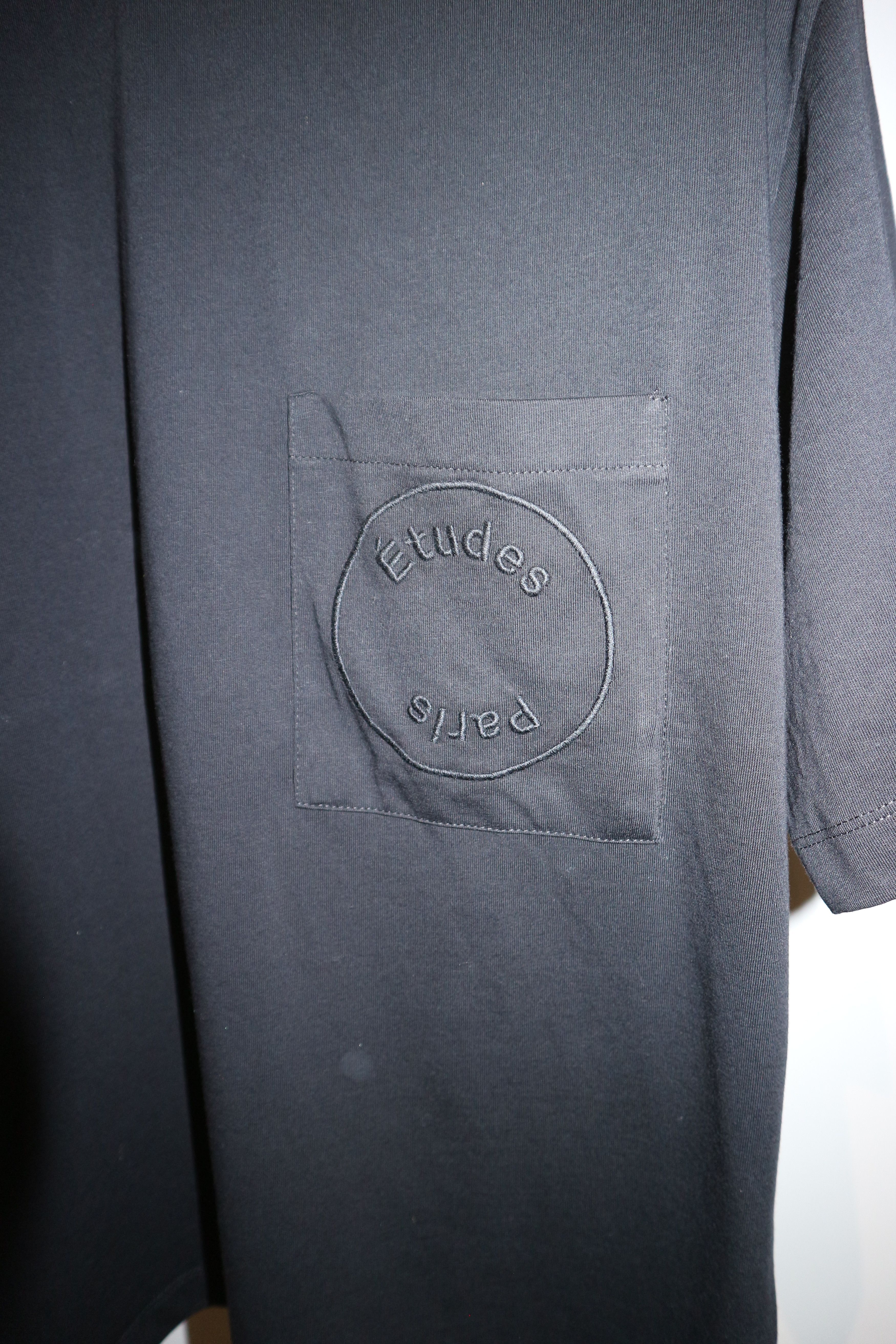 Etudes embroidered logo pocket t-shirt Size US S / EU 44-46 / 1 - 3 Thumbnail