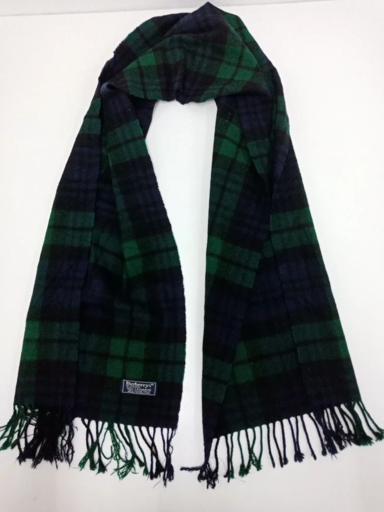 Burberrys 100% Cashmere Novacheck England (12