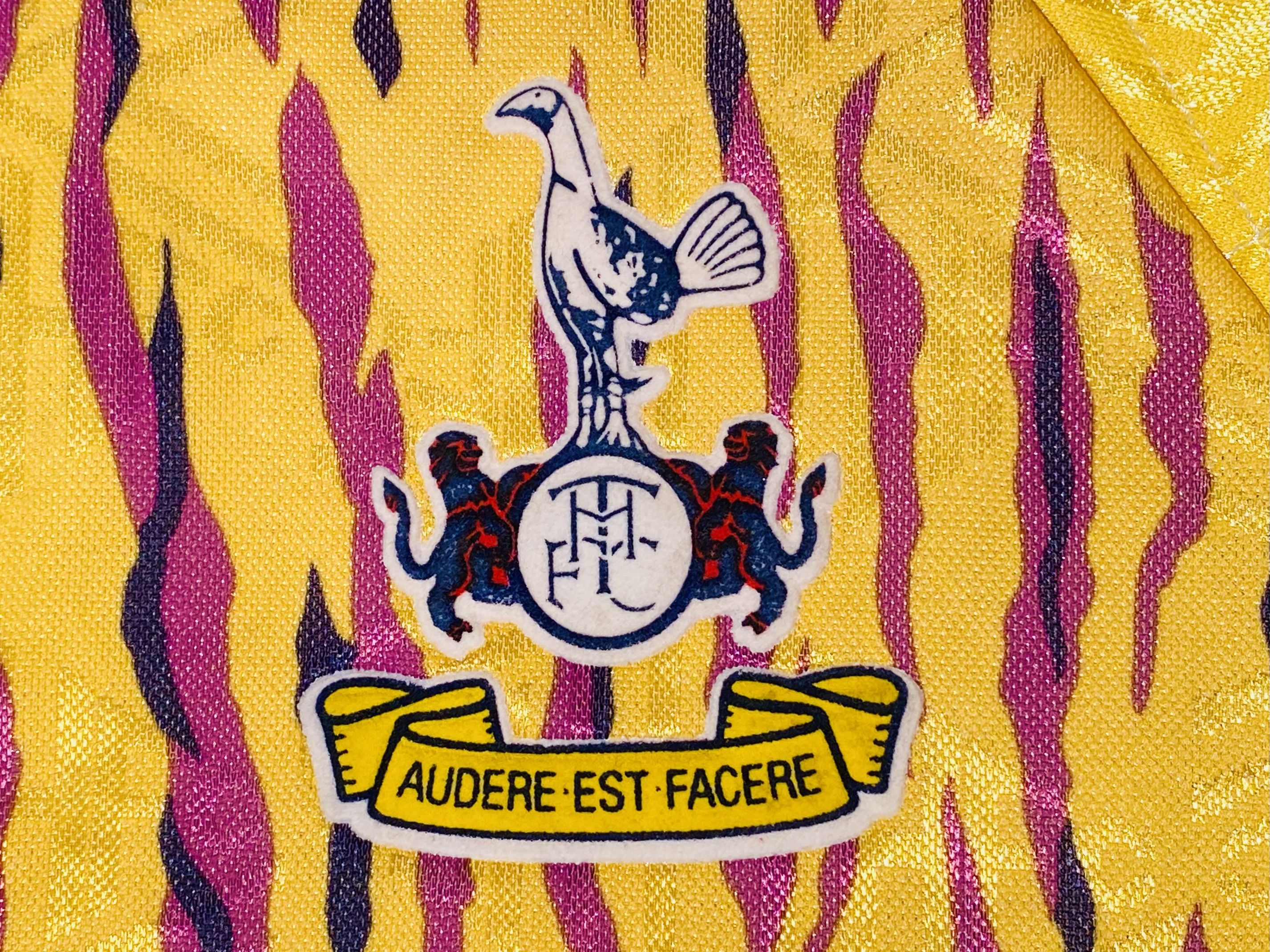 Umbro × Vintage Tottenham Hotspur Home Goalkeeper Shirt 1991 / 1993 Spurs Size US L / EU 52-54 / 3 - 6 Thumbnail