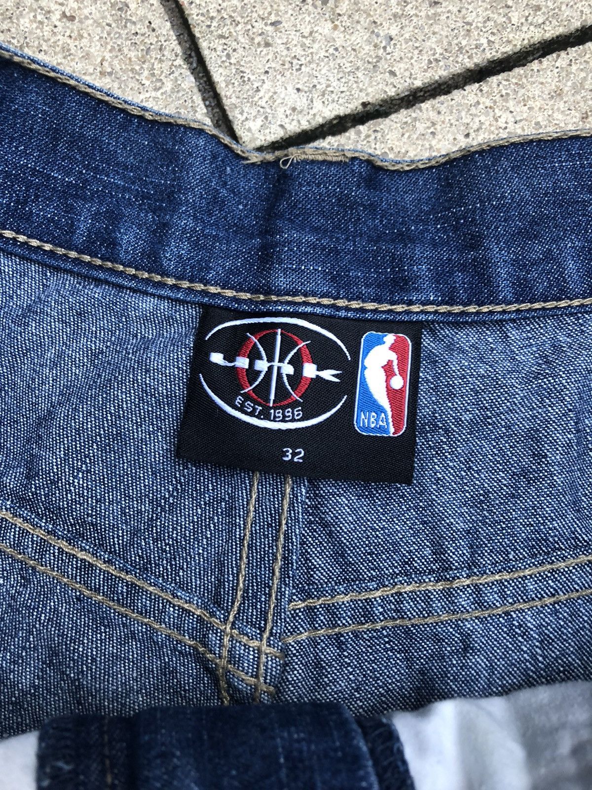 Jean VTG Unk NBA Denim Shorts Size US 32 / EU 48 - 3 Thumbnail