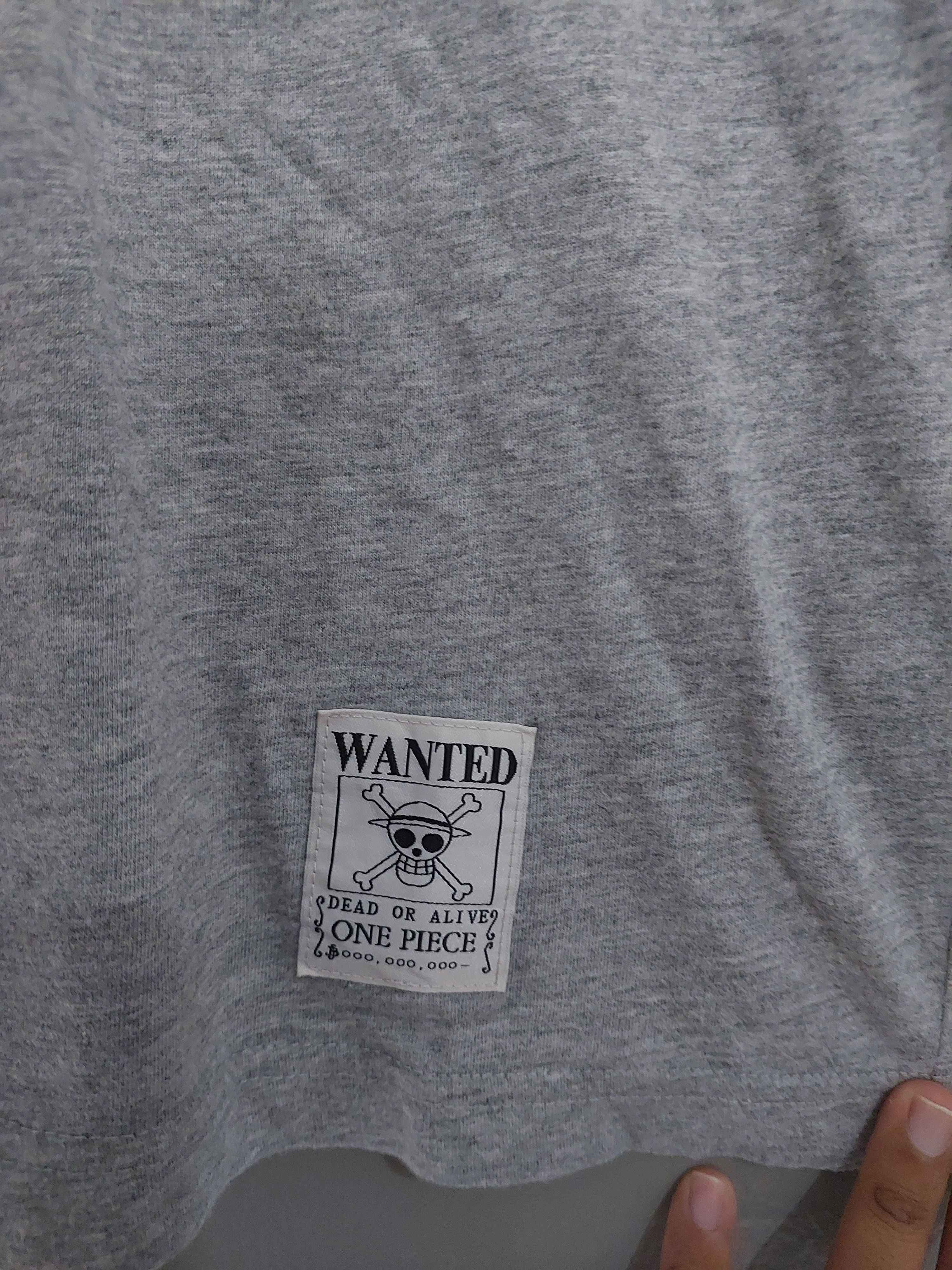Anime × Japanese Brand × Uniqlo ONE PIECE ANIME MUGIWARA CREW T-SHIRT Size US L / EU 52-54 / 3 - 11 Thumbnail