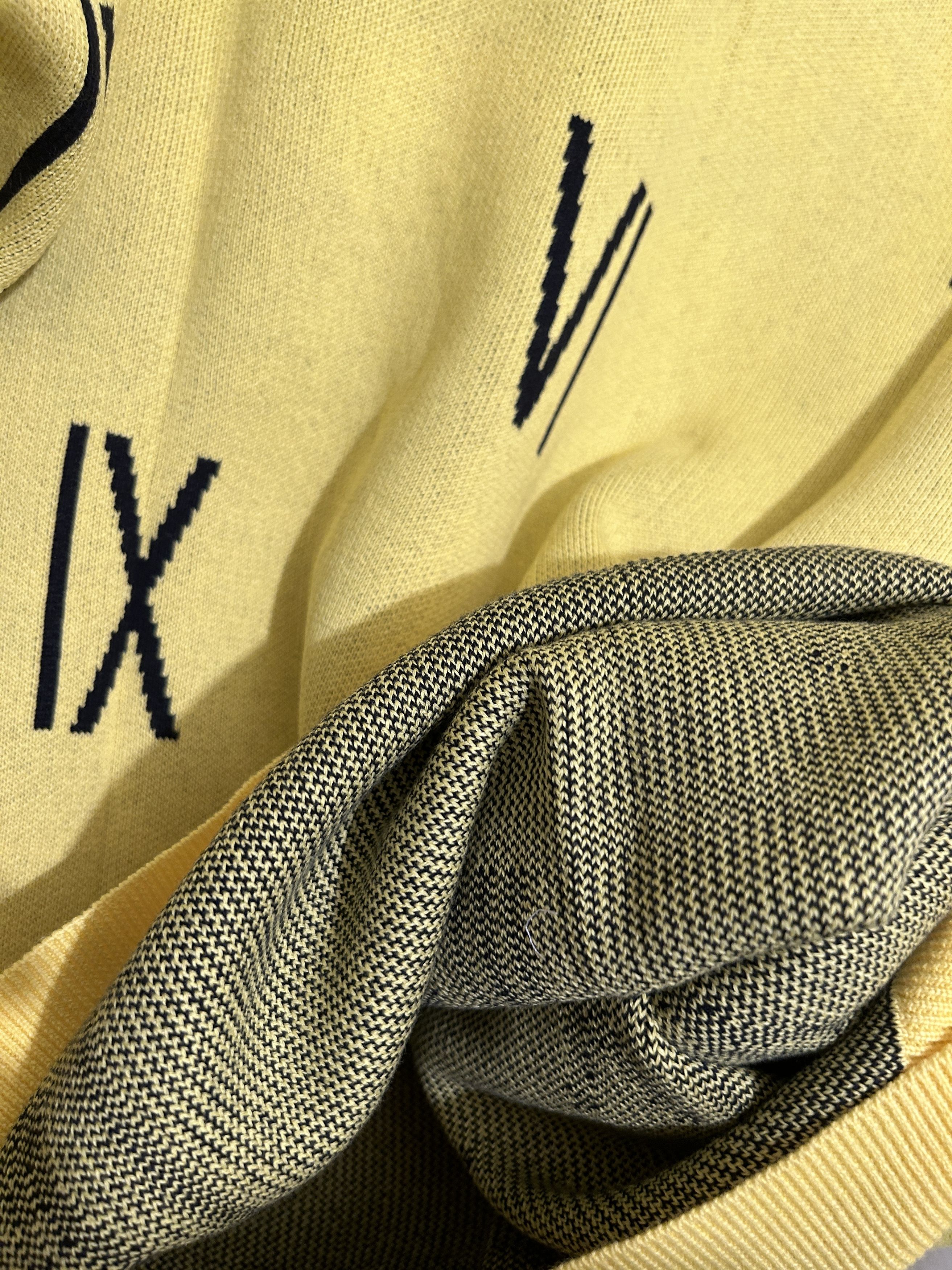Gosha Rubchinskiy GOSHA RUBCHINSKIY roman Numerals letter V-neck sweater Size US L / EU 52-54 / 3 - 8 Thumbnail