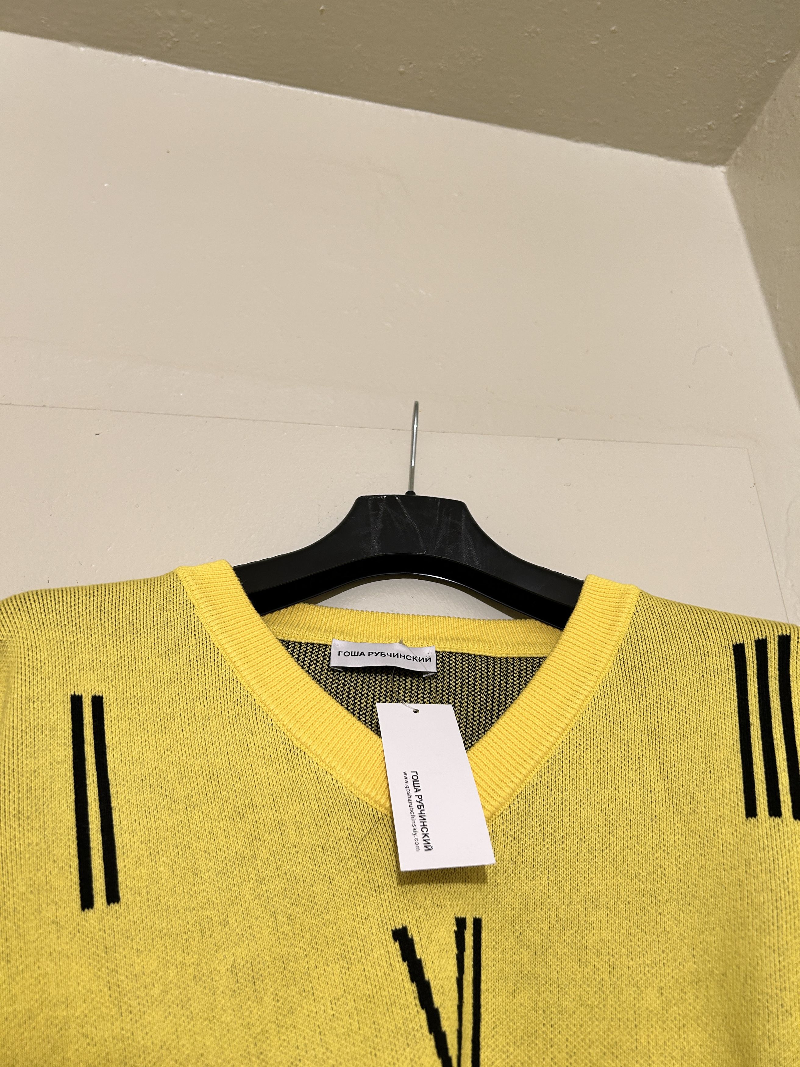Gosha Rubchinskiy GOSHA RUBCHINSKIY roman Numerals letter V-neck sweater Size US L / EU 52-54 / 3 - 4 Thumbnail