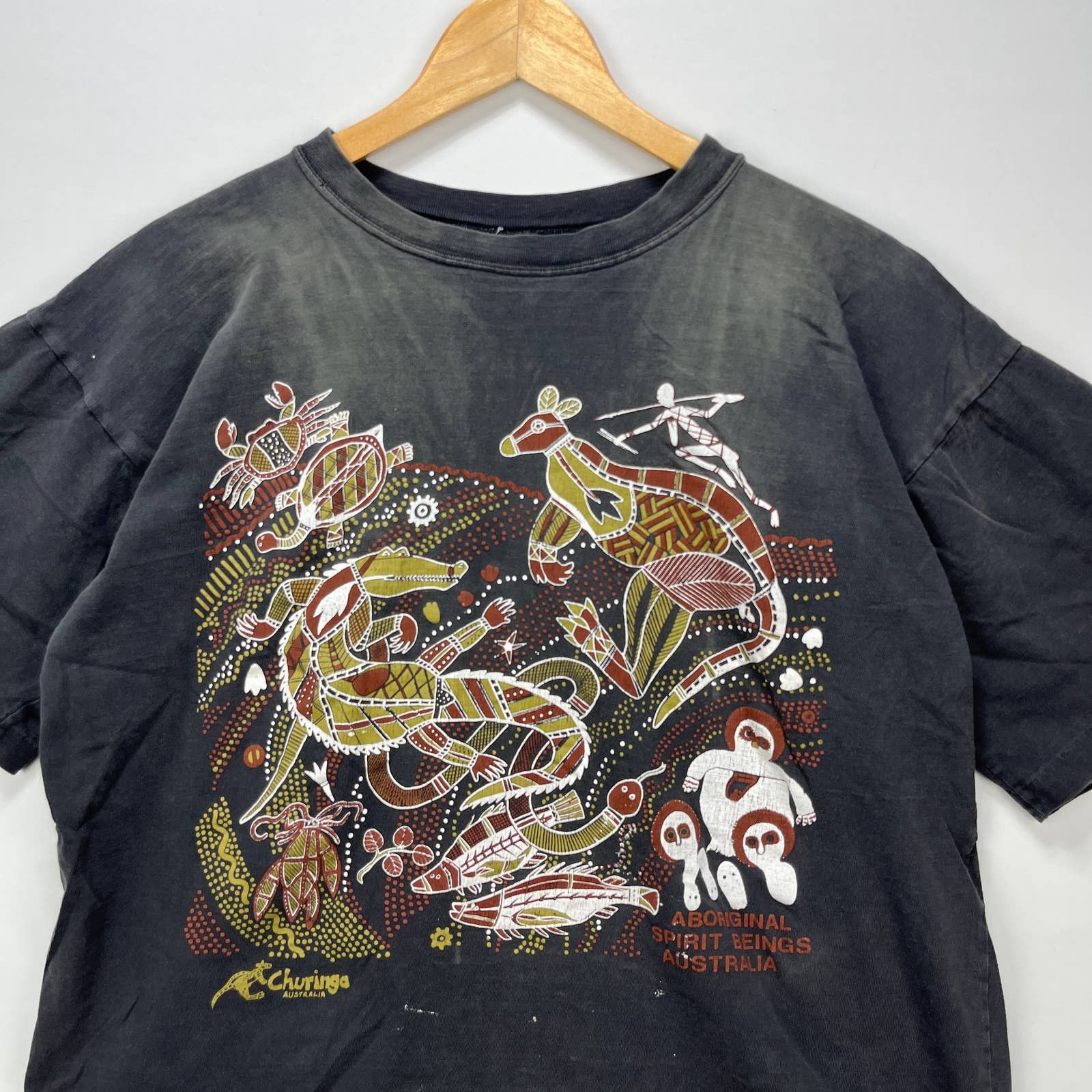 Vintage Vintage 90s Sun Faded Australia Black T shirt Medium Size US M / EU 48-50 / 2 - 2 Thumbnail