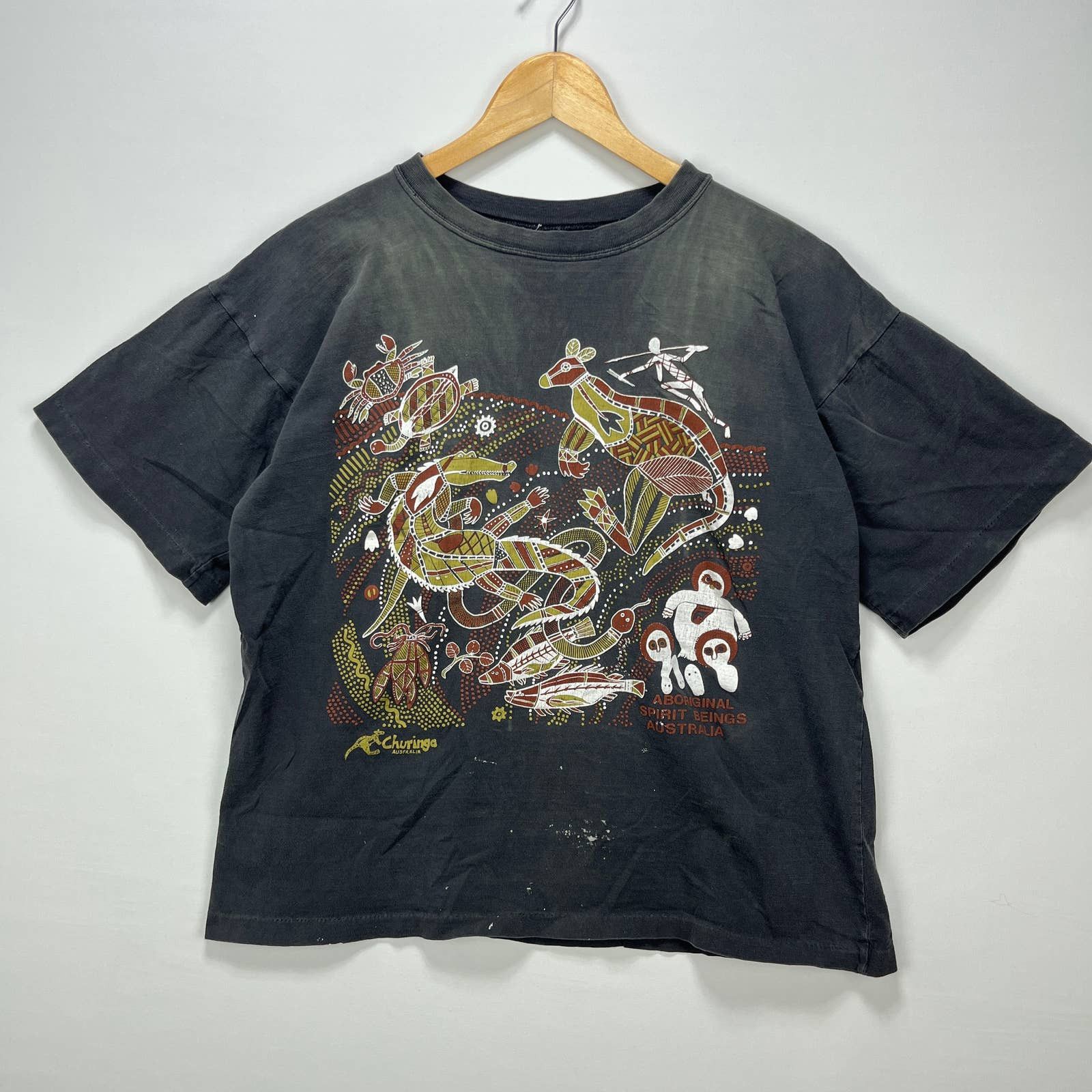 Vintage Vintage 90s Sun Faded Australia Black T shirt Medium Size US M / EU 48-50 / 2 - 1 Thumbnail