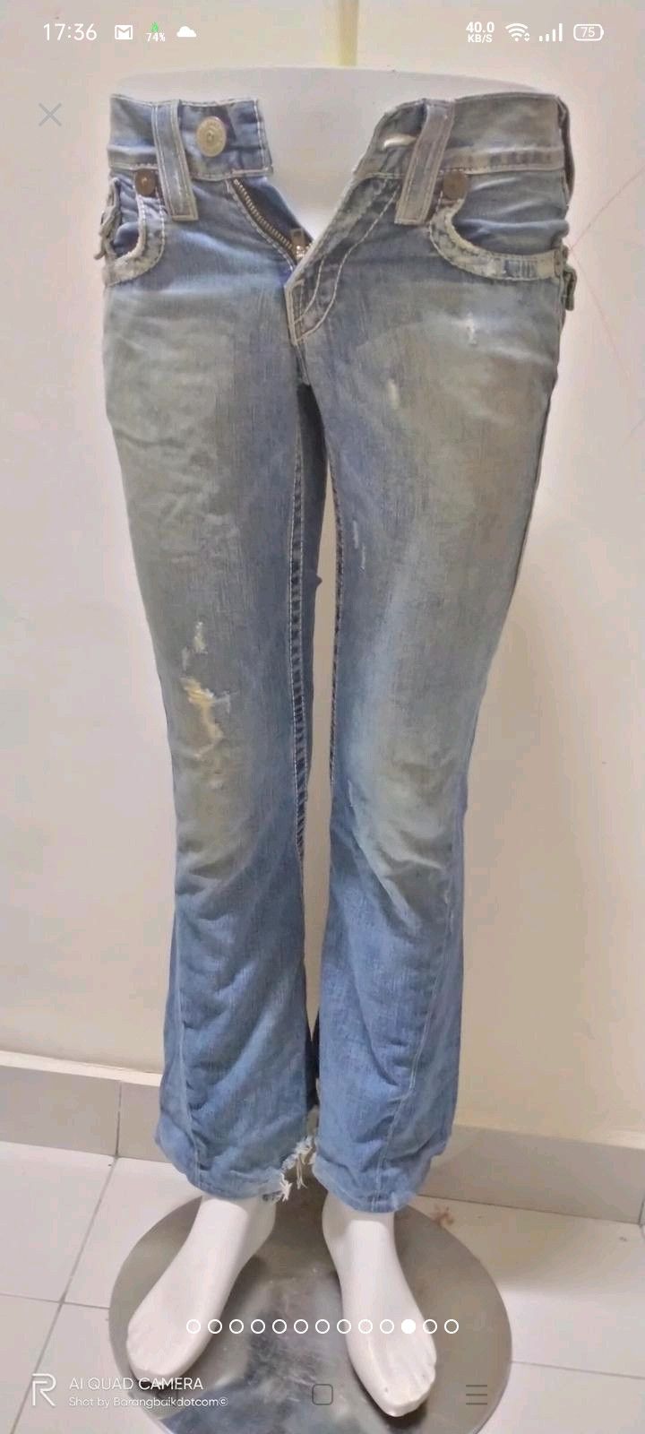 True Religion True Religion 'Joey Big T' Boot Cut Jeans Size 28" / US 6 / IT 42 - 1 Thumbnail