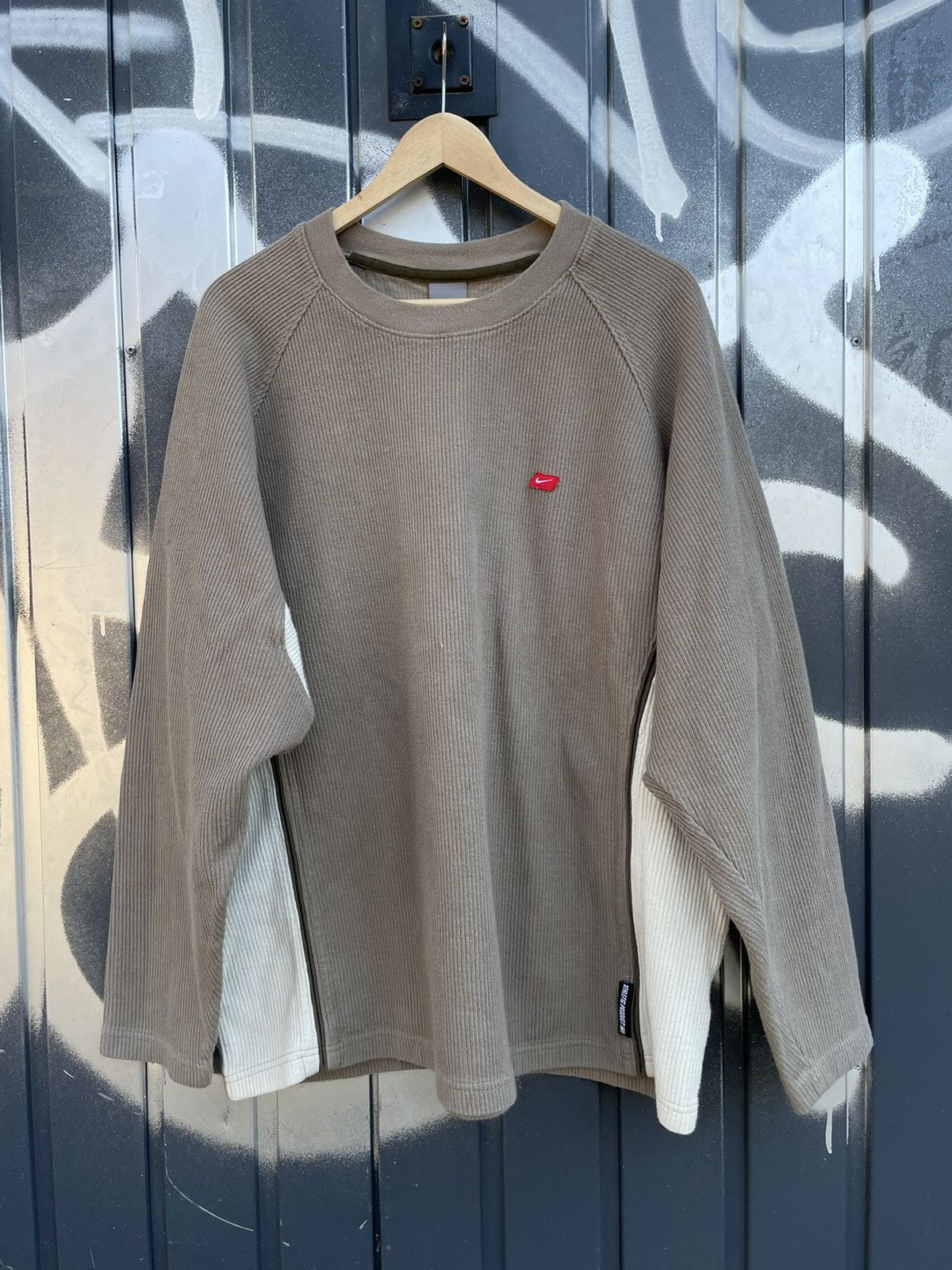 Nike Vintage Y2k Rare Beige Oversize Crewneck Travis Scott