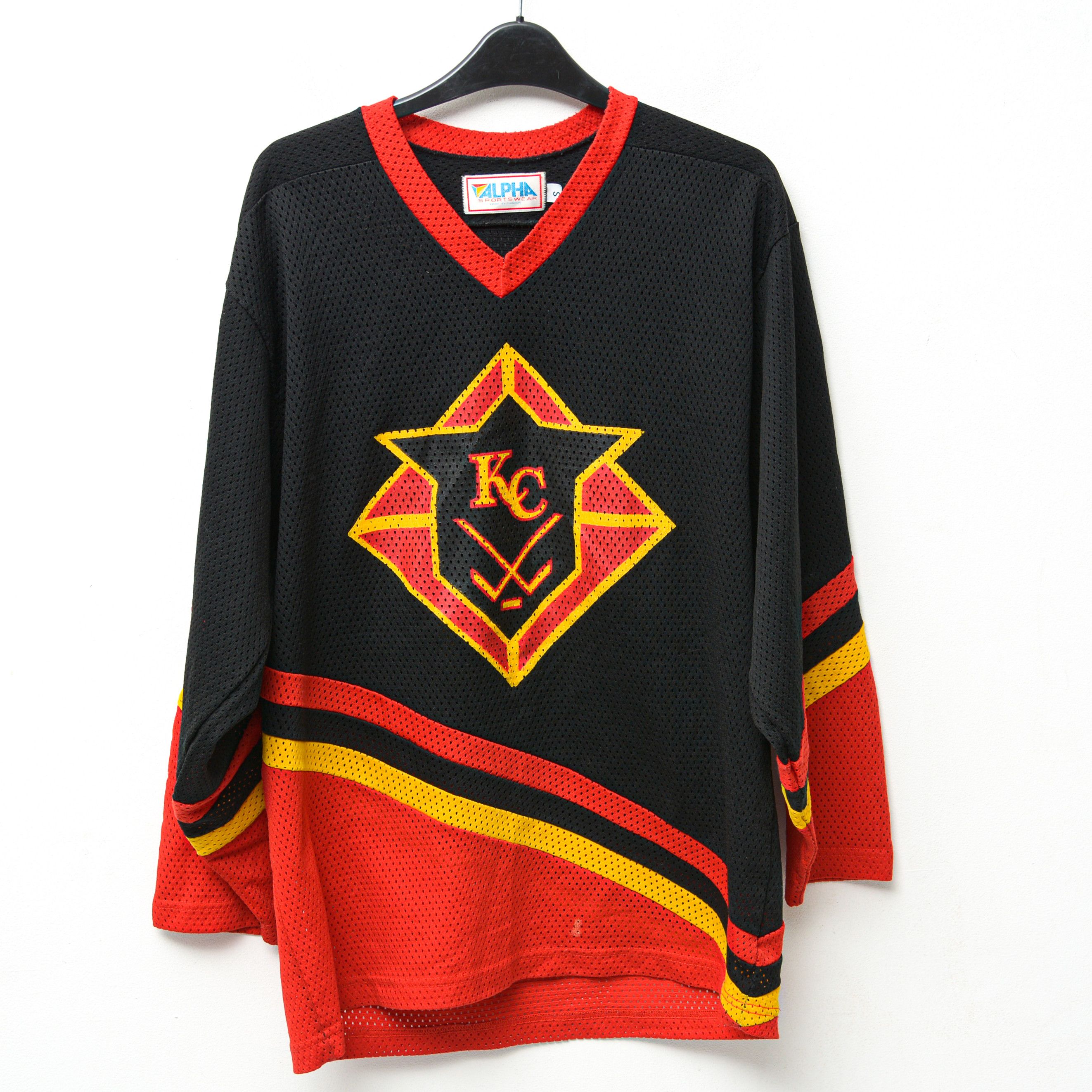 Alpha Industries × Vintage Sportswear Hockey Made in Canada Mens S Jersey Shirt KC 90s Size US S / EU 44-46 / 1 - 1 Thumbnail