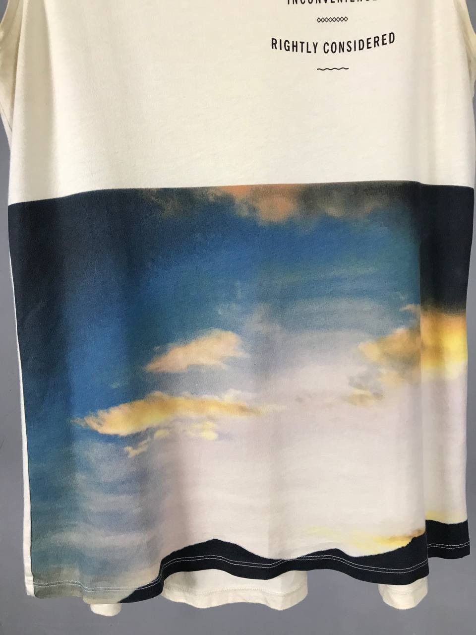 Uniqlo Uniqlo streetwear ransom limited tee Size US S / EU 44-46 / 1 - 3 Thumbnail
