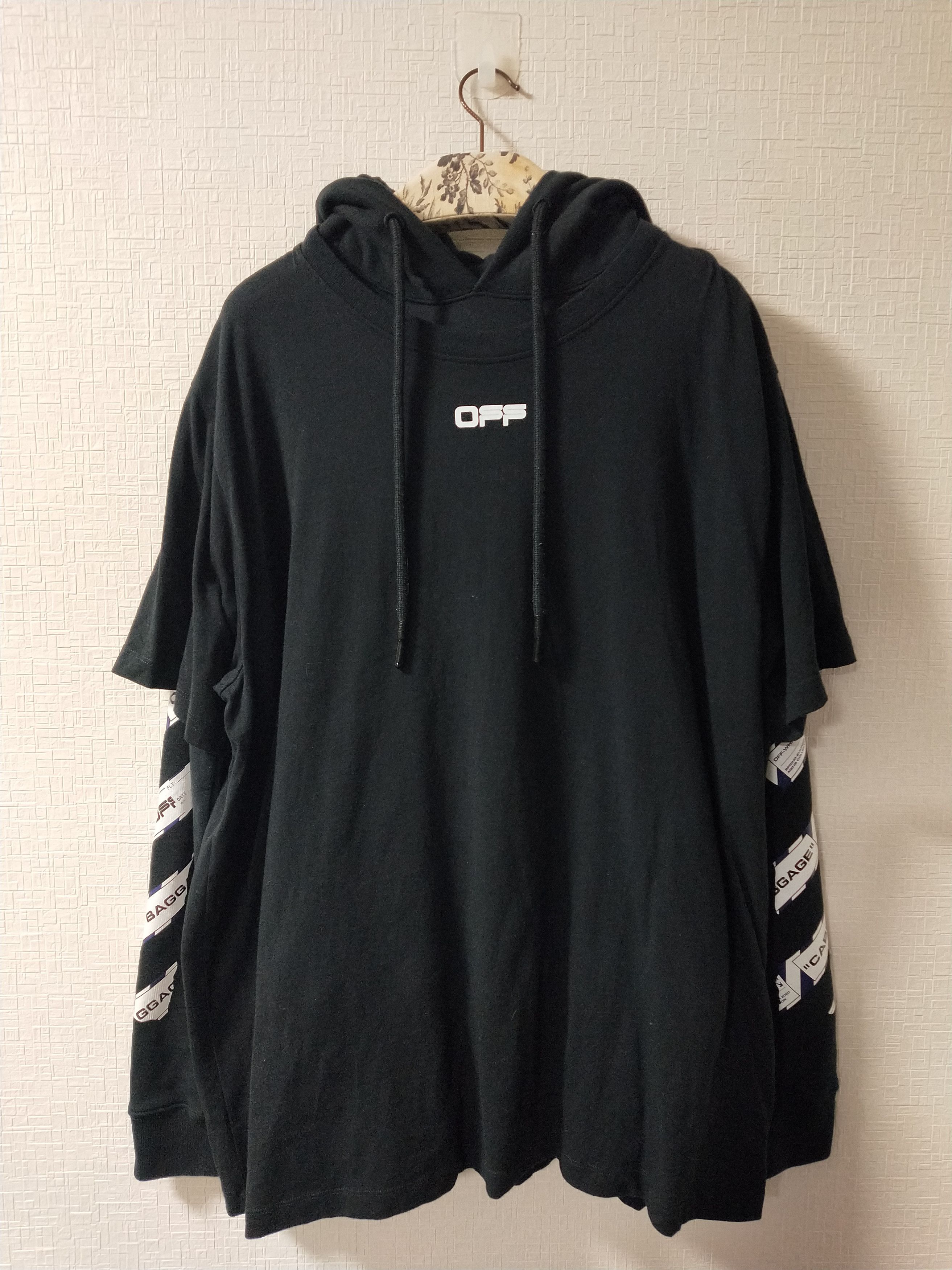Off-White Double Sleeve Airport Tape Hoodie Size US L / EU 52-54 / 3 - 2 Thumbnail