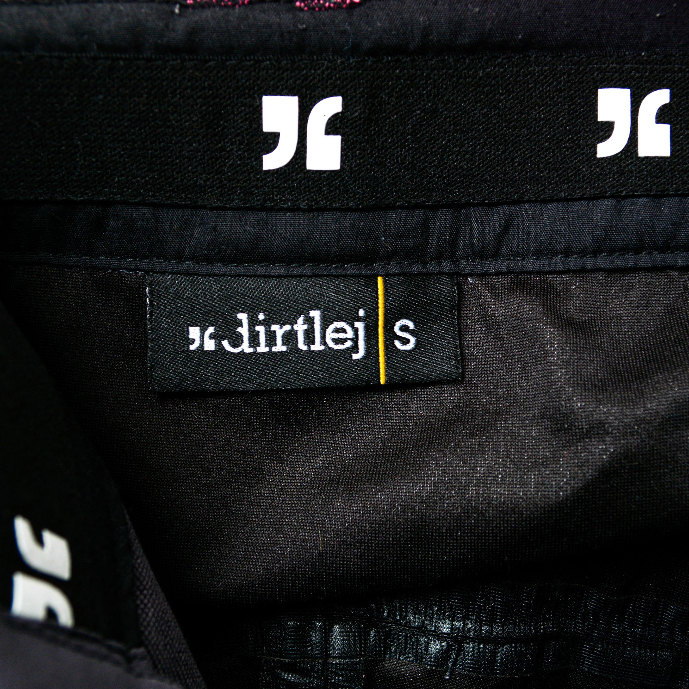 Other Dirtlej Mountain Biking Women S Shorts Waterproof Pockets Size 30" / US 8 / IT 44 - 8 Thumbnail