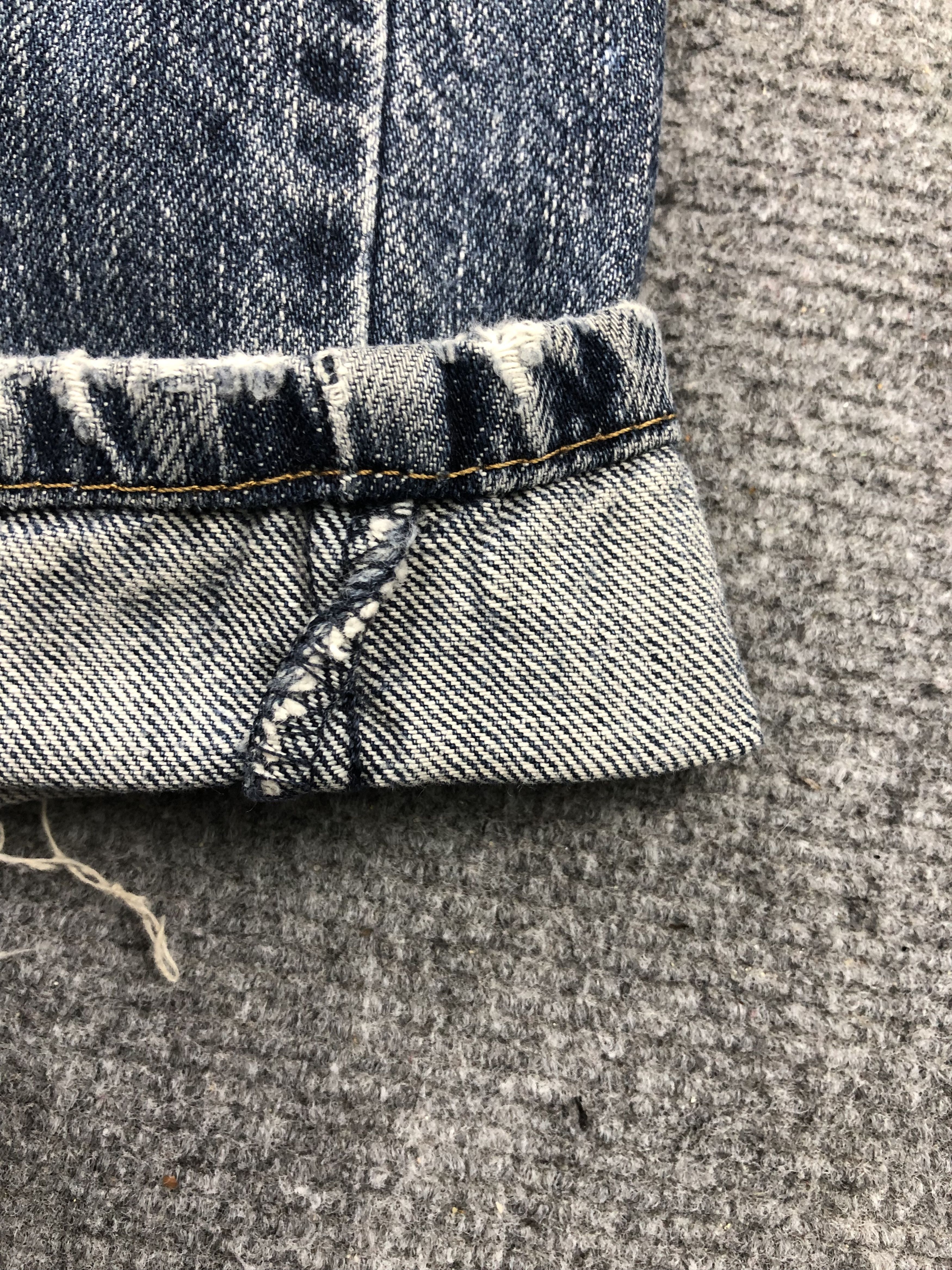 Levi's Faded Blue Vintage Levis 505 Jeans DP1626 Size US 35 - 11 Thumbnail