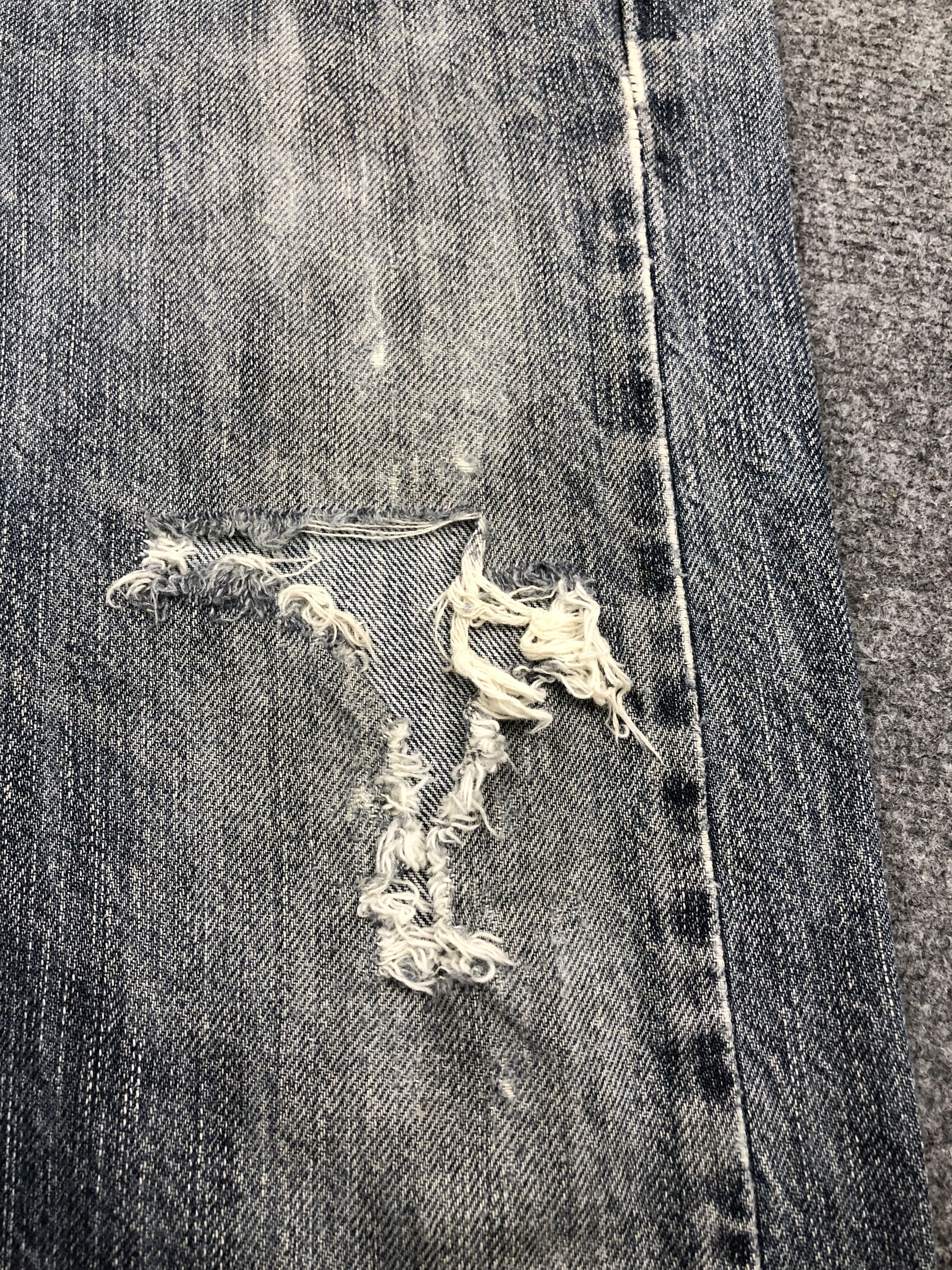 Levi's Faded Blue Vintage Levis 505 Jeans DP1626 Size US 35 - 12 Thumbnail