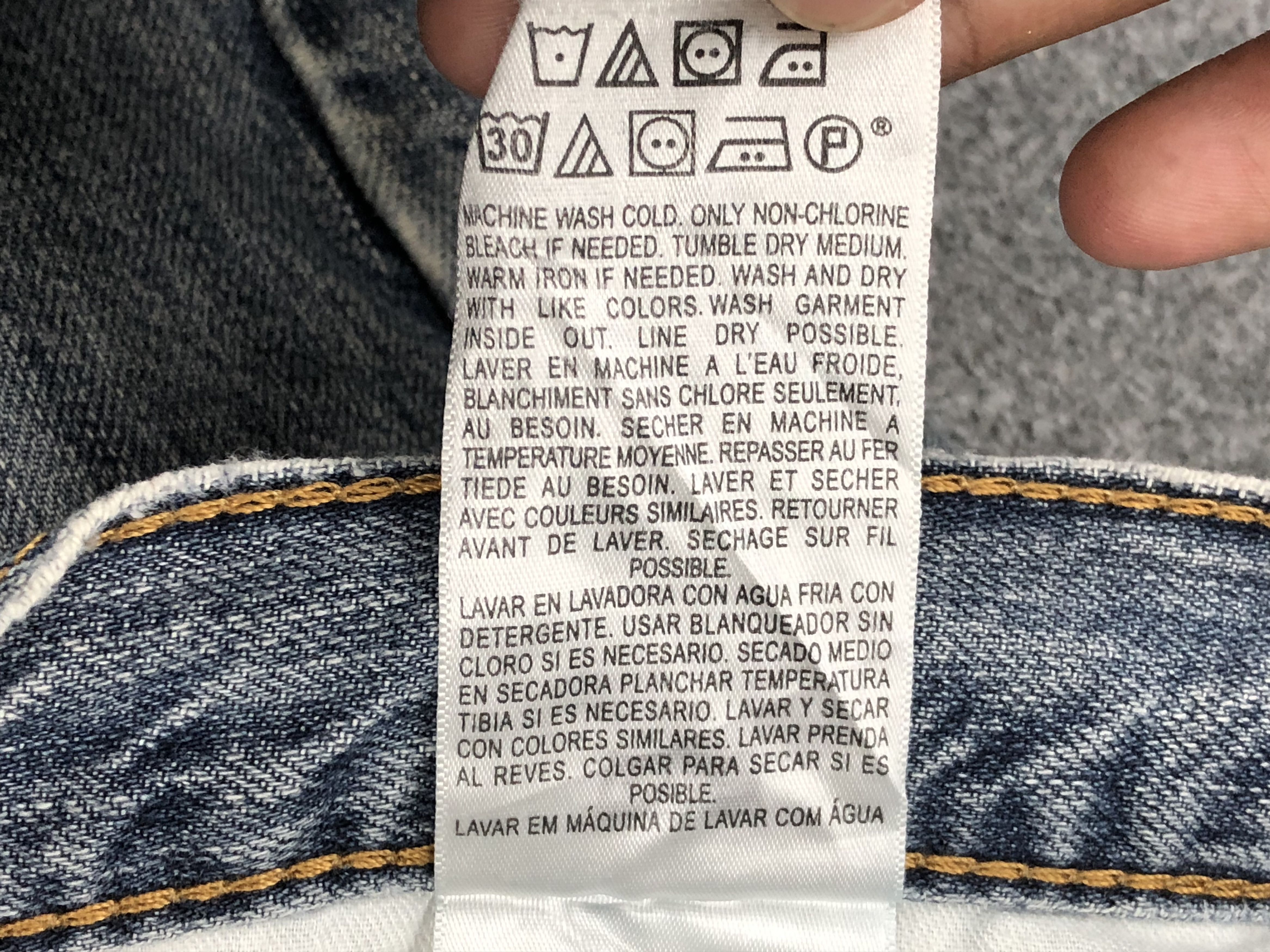 Levi's Faded Blue Vintage Levis 505 Jeans DP1626 Size US 35 - 9 Thumbnail