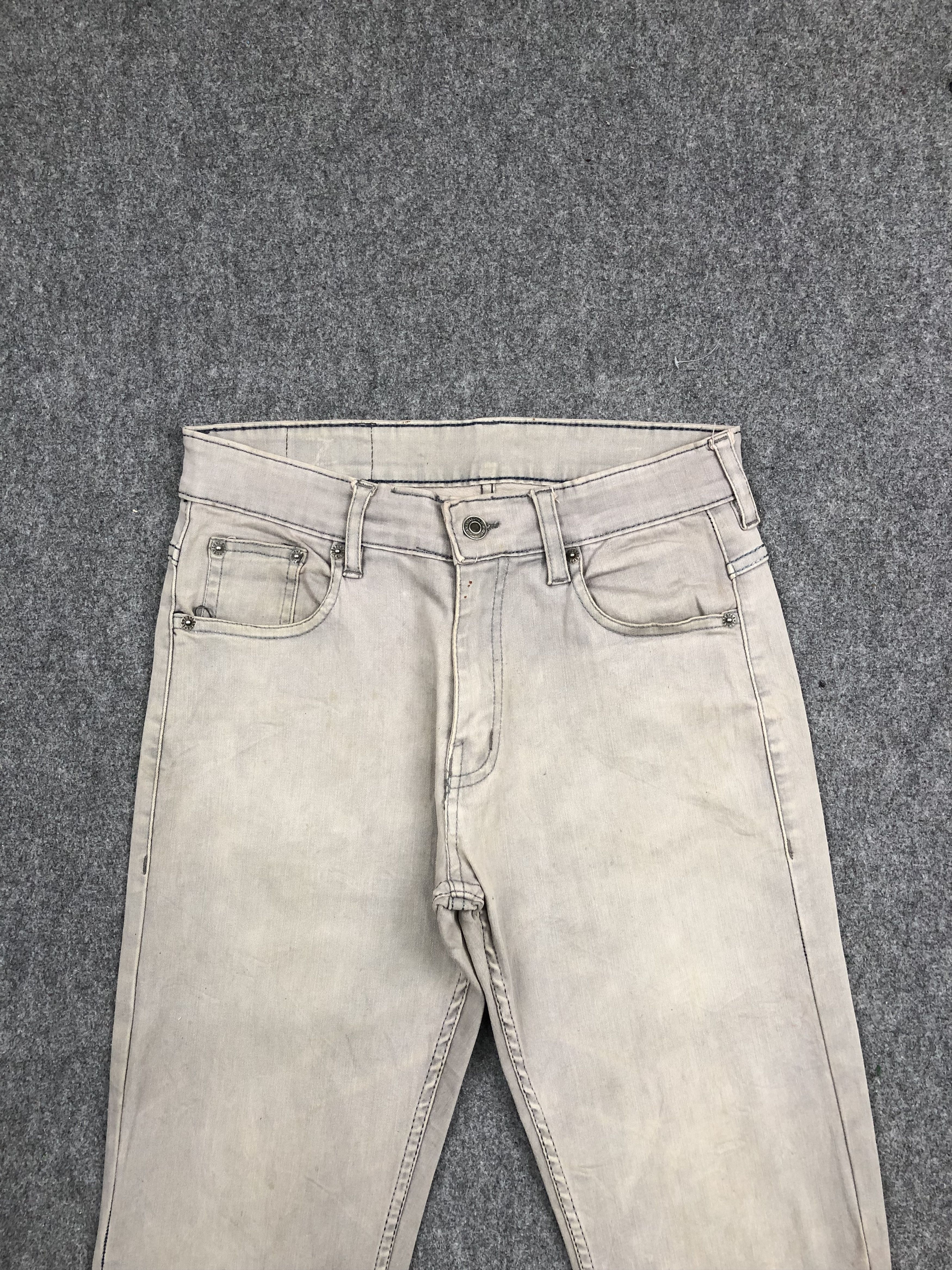 Levi's Vintage Levis Faded Brown Jeans DP1645 Size US 29 - 2 Thumbnail