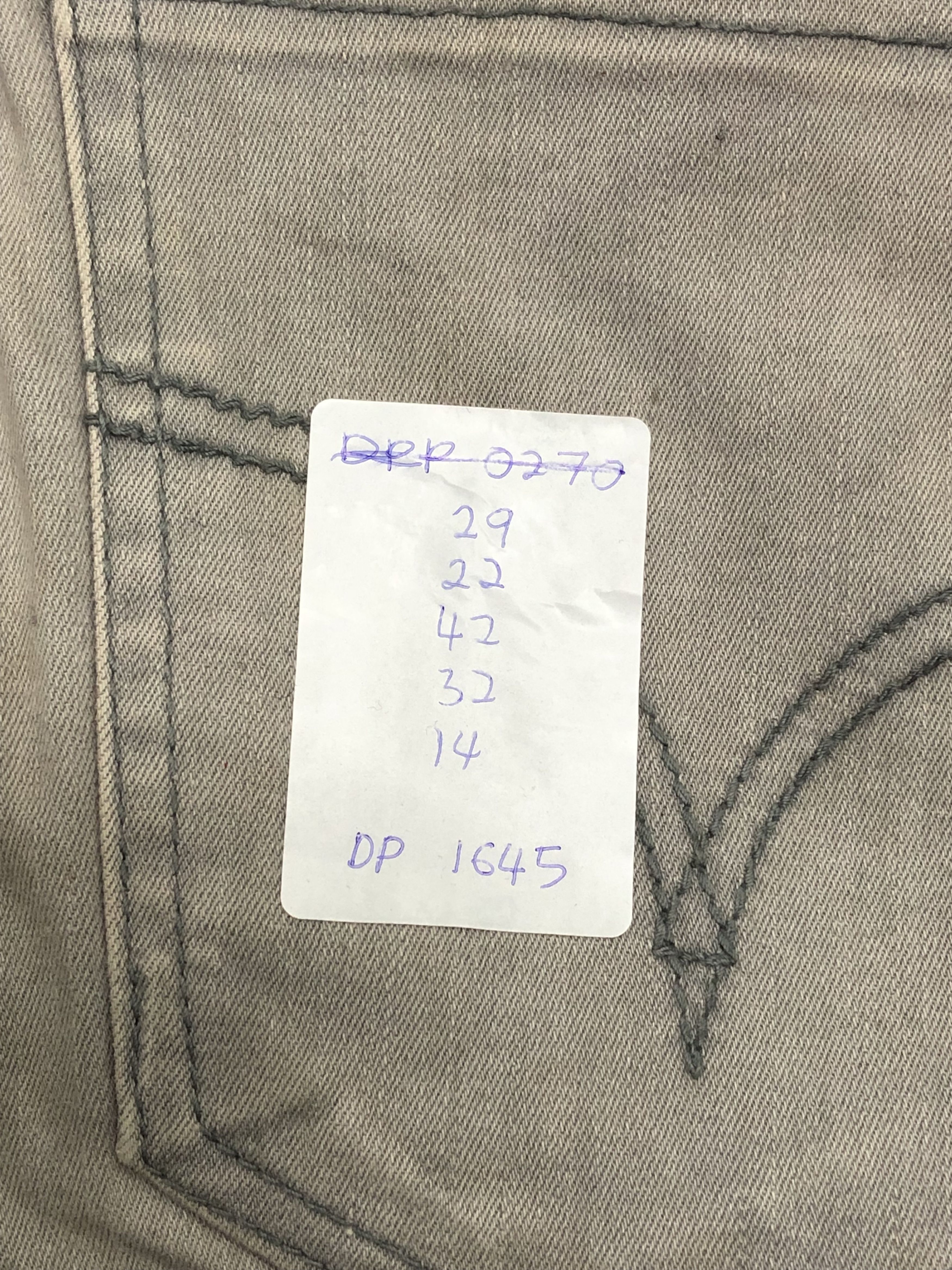 Levi's Vintage Levis Faded Brown Jeans DP1645 Size US 29 - 8 Thumbnail