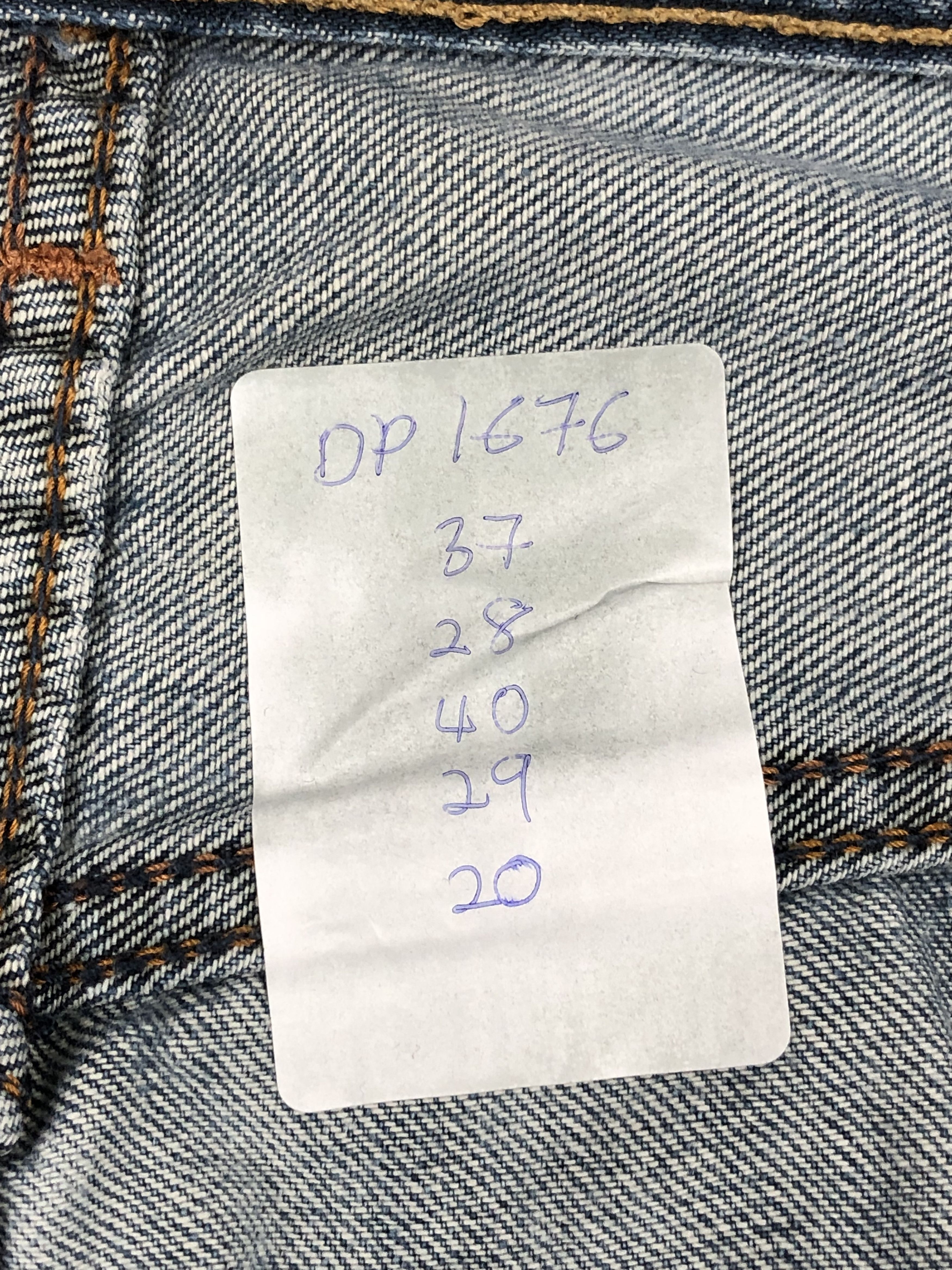Levi's Vintage Levis 569 Faded Blue Jeans DP1676 Size US 37 - 13 Thumbnail