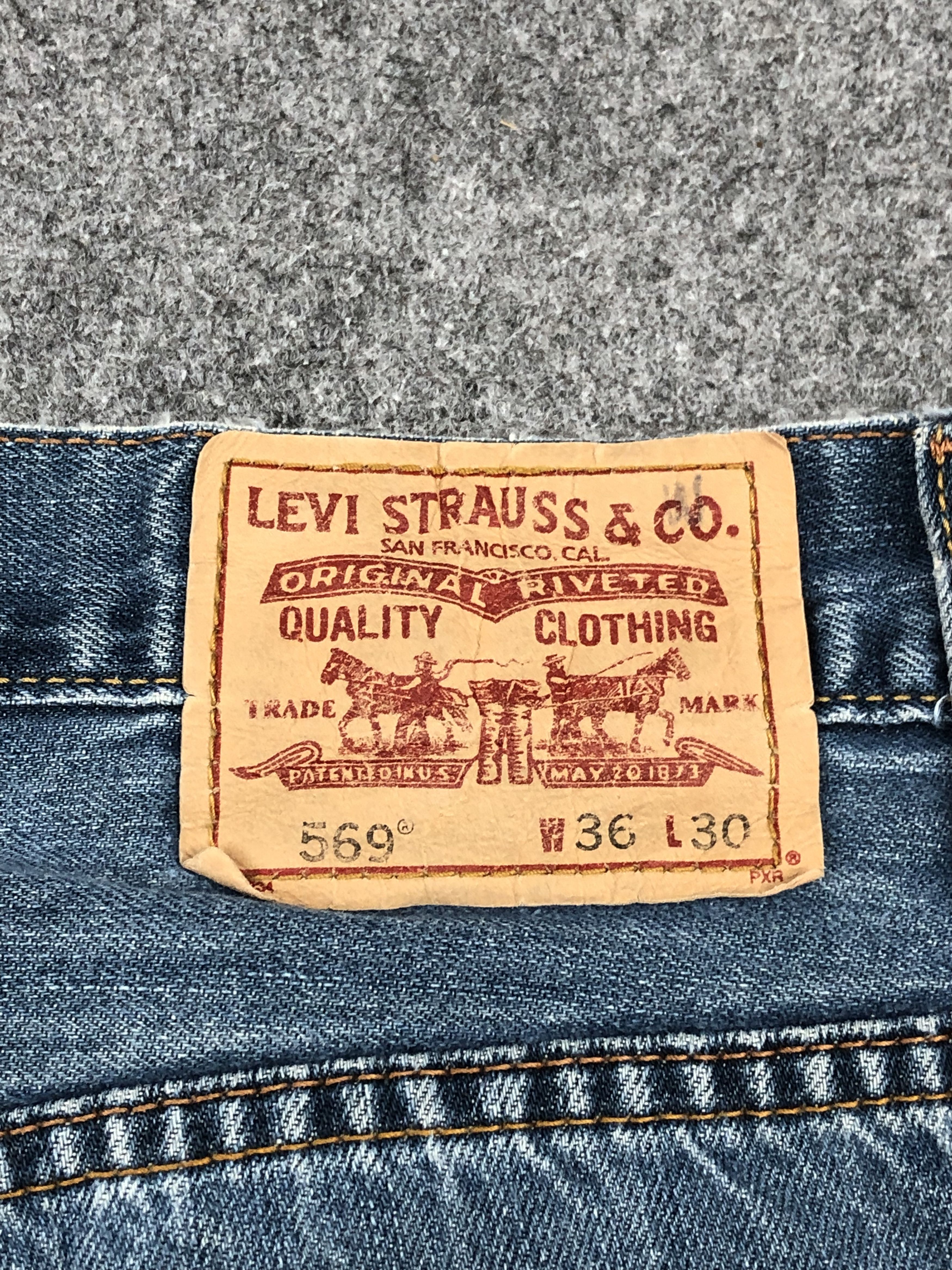 Levi's Vintage Levis 569 Faded Blue Jeans DP1676 Size US 37 - 5 Thumbnail