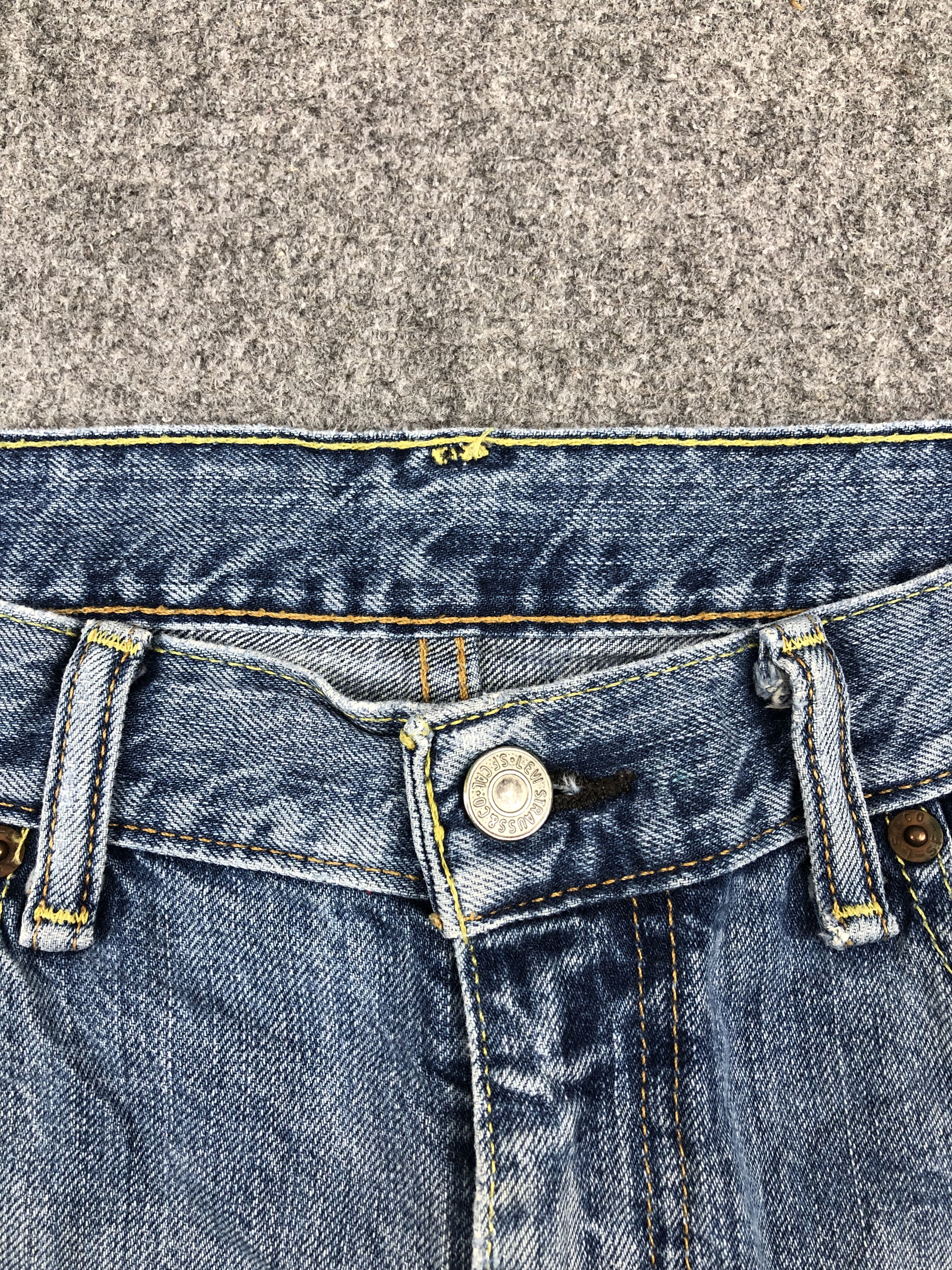Levi's Vintage Levis 550 Light Blue Jeans DP1675 Size US 35 - 11 Thumbnail