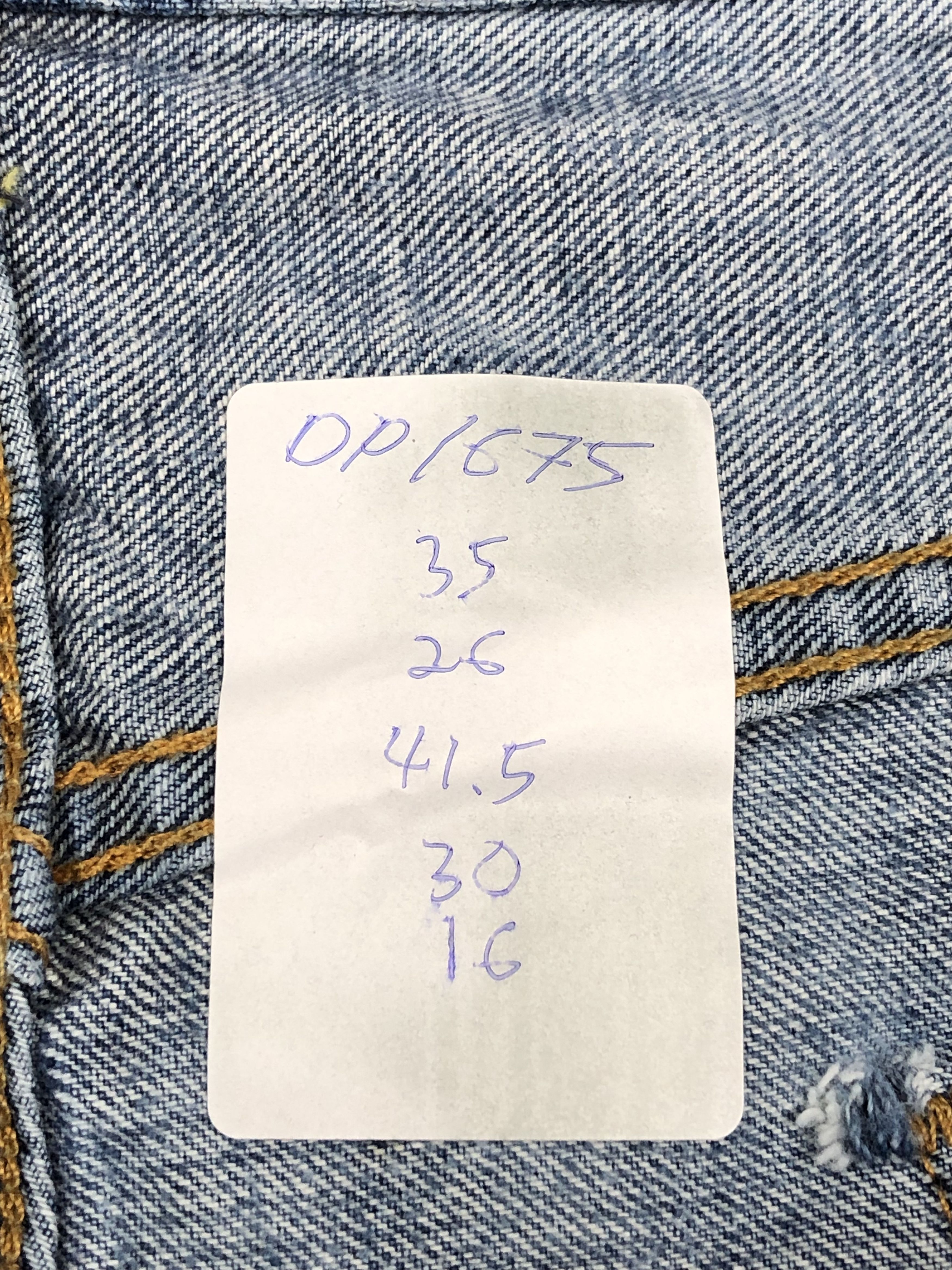 Levi's Vintage Levis 550 Light Blue Jeans DP1675 Size US 35 - 13 Thumbnail