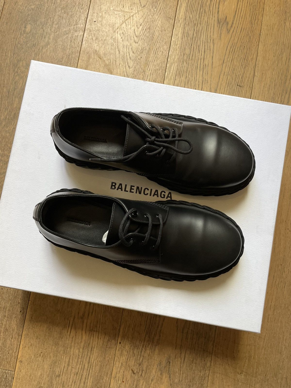 Balenciaga Balenciaga Laced Sole Derby Size US 7 / EU 40 - 2 Thumbnail