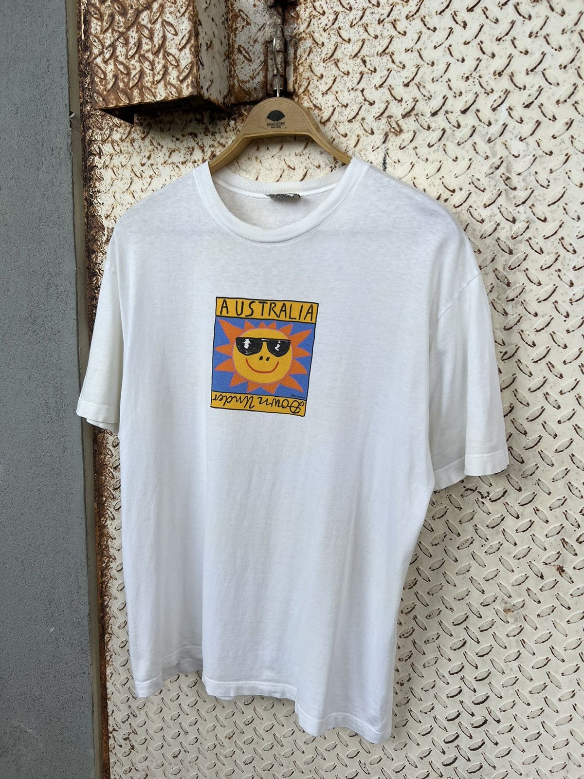 Other VINTAGE 90s DOME UNDER AUSTRALIA DISTRESSED TEE Size US L / EU 52-54 / 3 - 2 Thumbnail