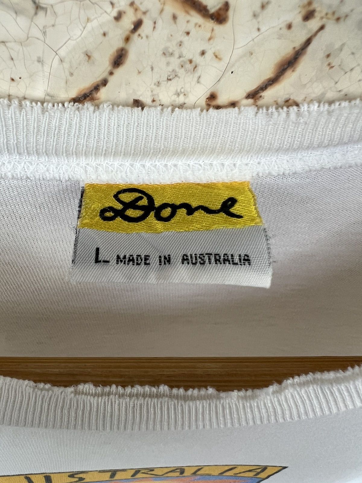 Other VINTAGE 90s DOME UNDER AUSTRALIA DISTRESSED TEE Size US L / EU 52-54 / 3 - 9 Thumbnail