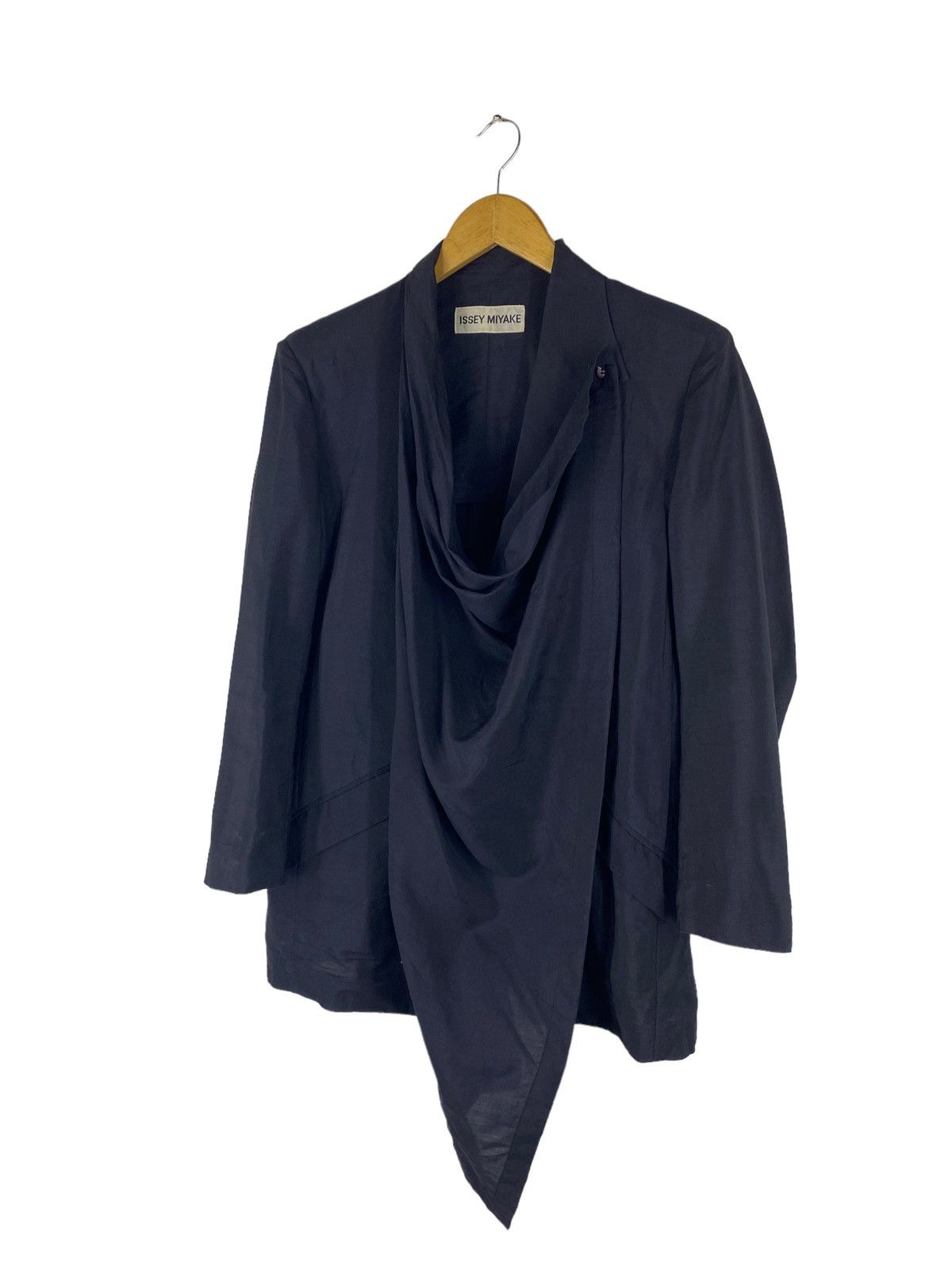 Issey Miyake 🔥SALE🔥VINTAGE ISSEY MIYAKE ASYMMETRIC JACKET Size US M / EU 48-50 / 2 - 3 Thumbnail