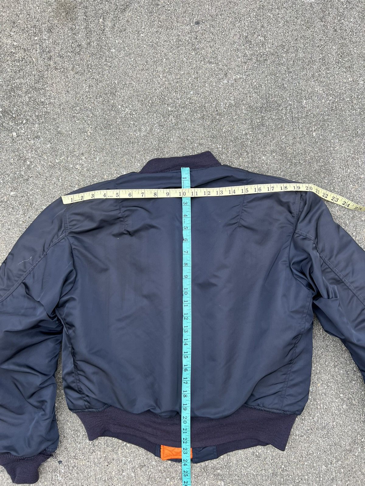 Alpha Industries Vintage 1969 Alpha Industries USAF MA-1 Flight Bomber Jacket Size US M / EU 48-50 / 2 - 17 Thumbnail