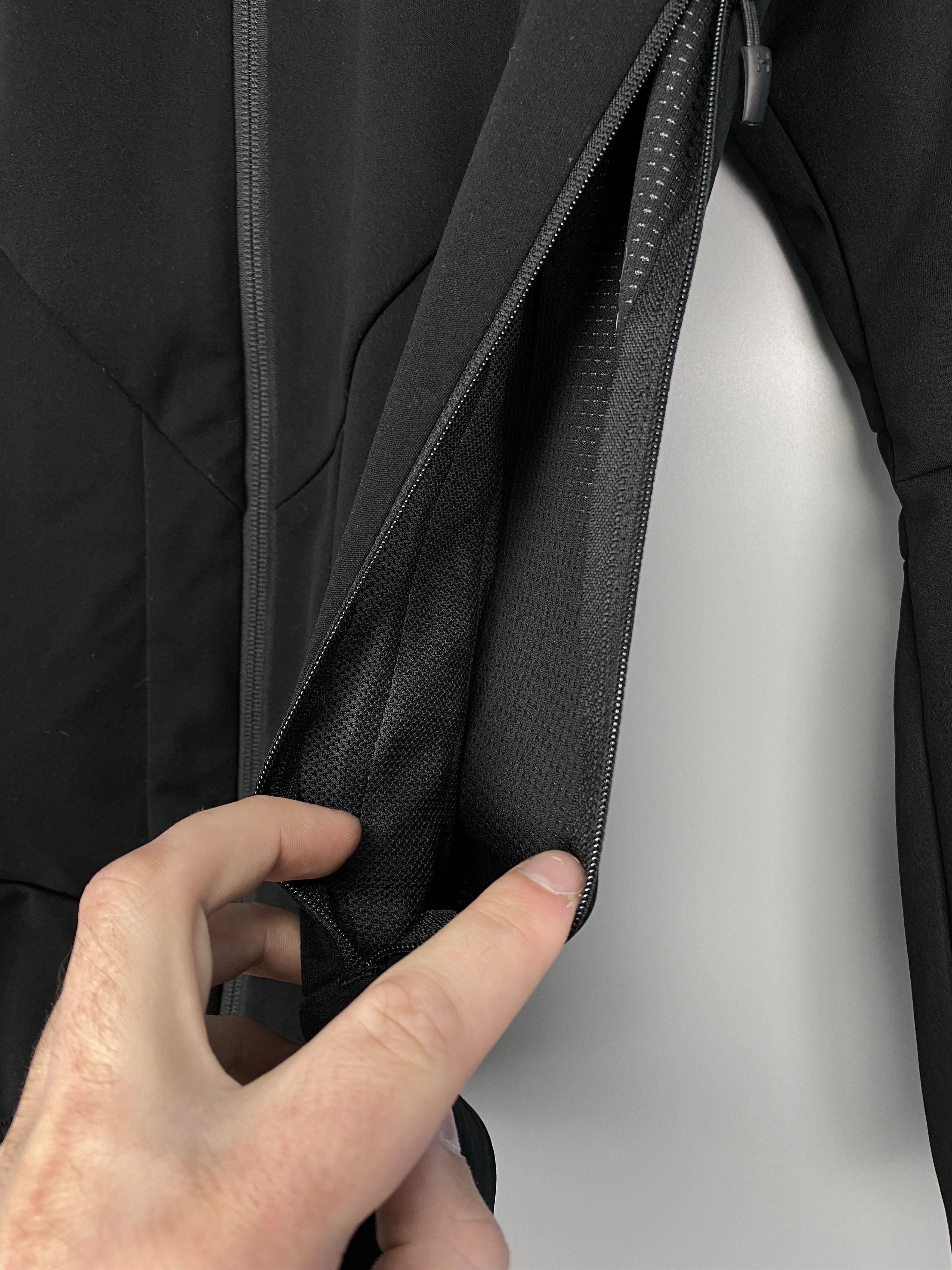 Haglofs Haglofs Multi WS Hood Women Gore Windstopper Black Techwear Size S / US 4 / IT 40 - 6 Thumbnail