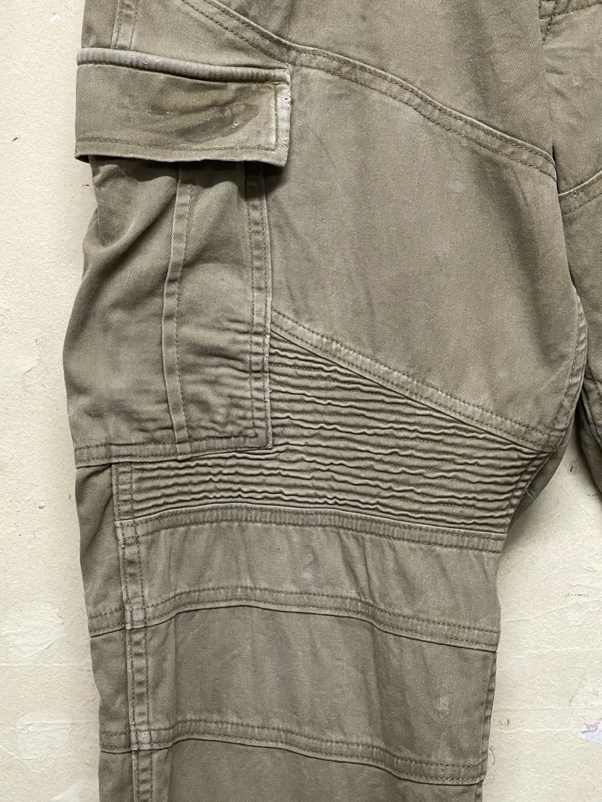 Japanese Brand Distressed Gladiator Cargo Pants Tactical 6 Pocket Size US 36 / EU 52 - 2 Thumbnail